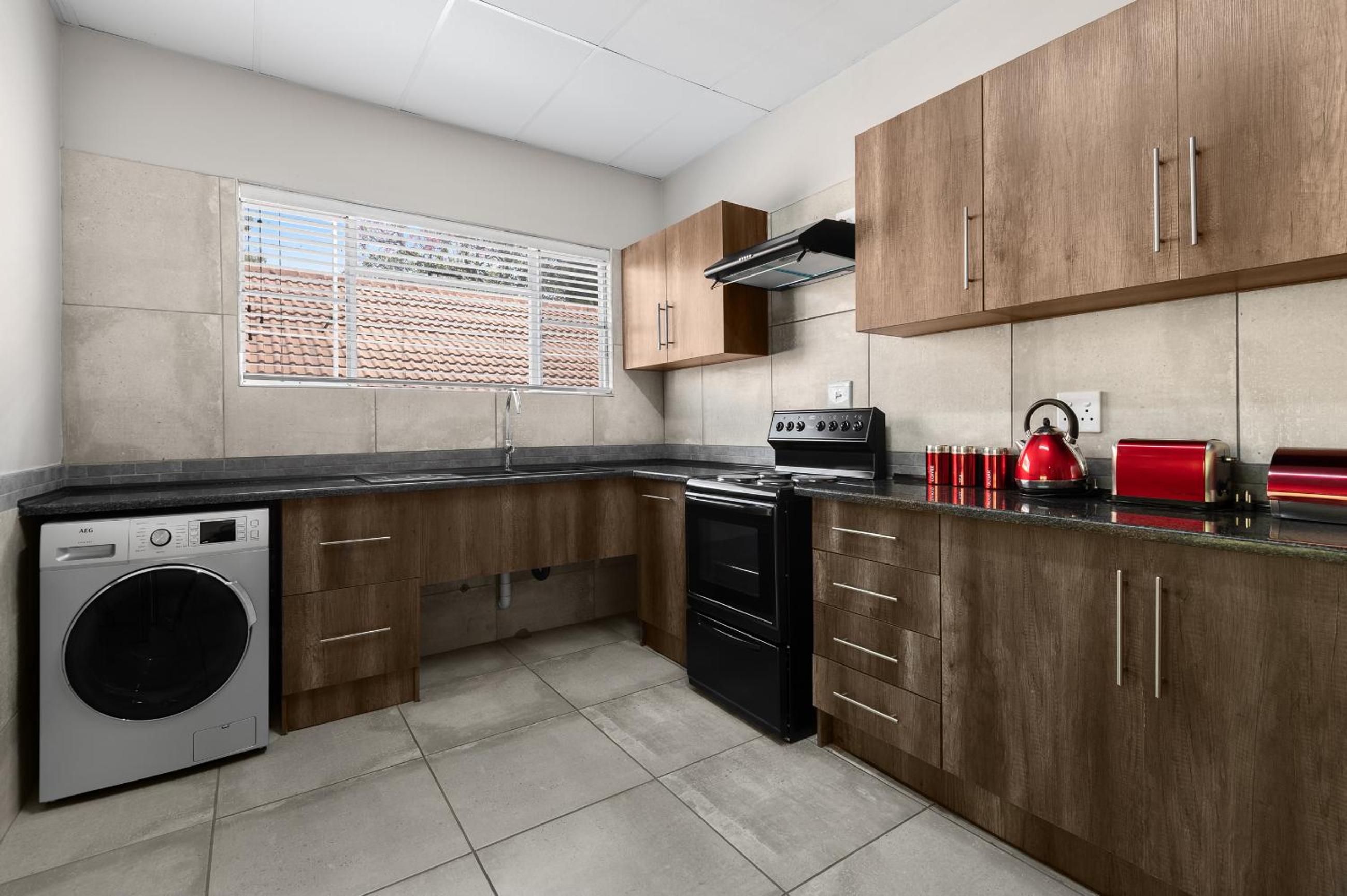 EXECUTIVE APARTMENT photo 3