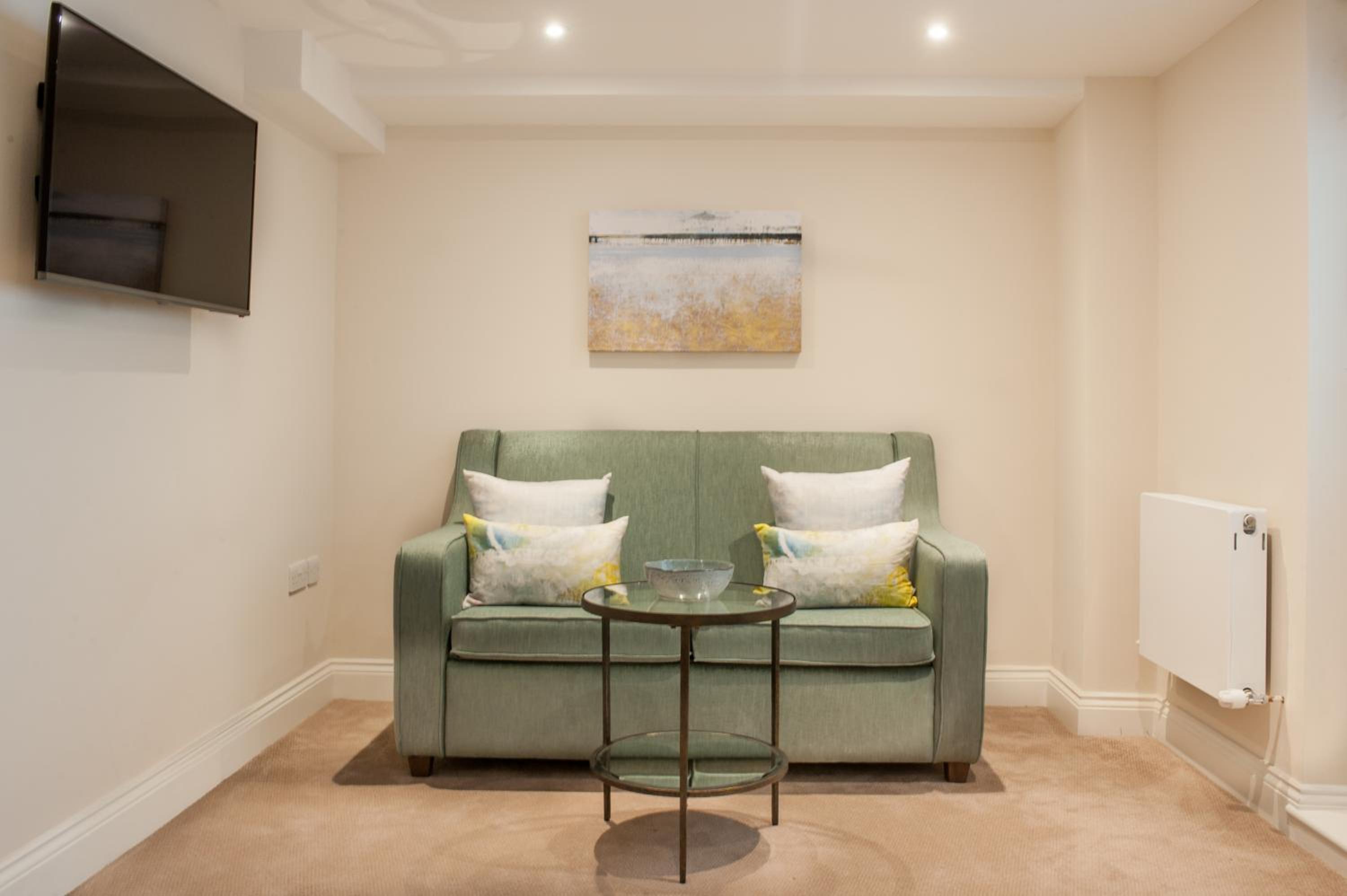 Family Suite Basement - Photo 3
