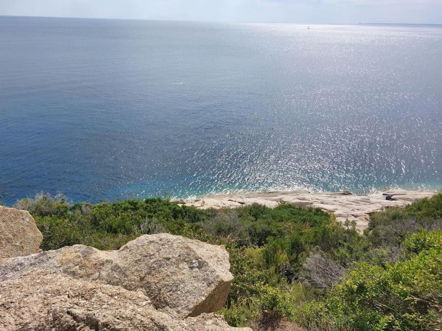Villa - Beach Front photo 2