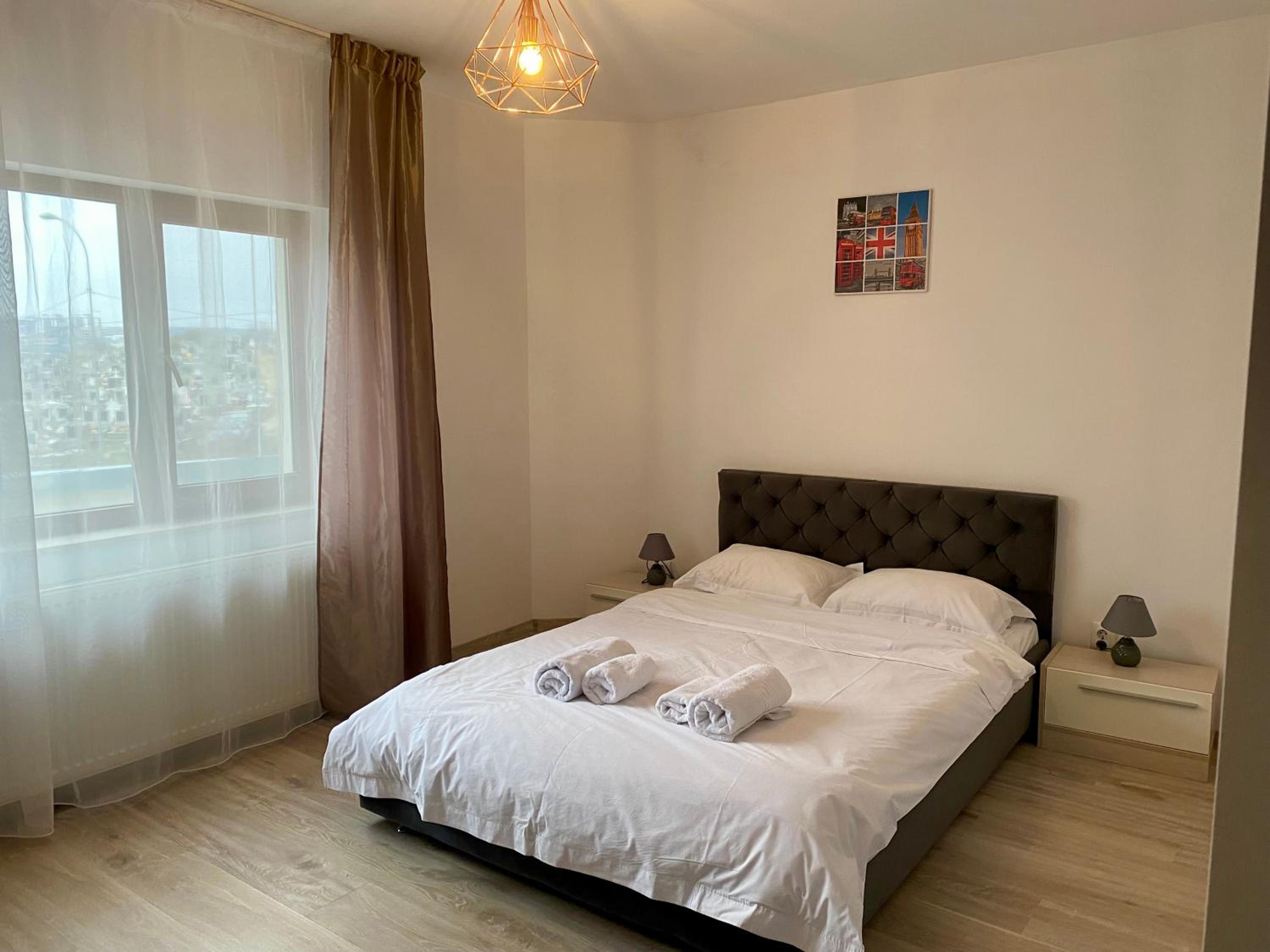Double Room - Photo 2