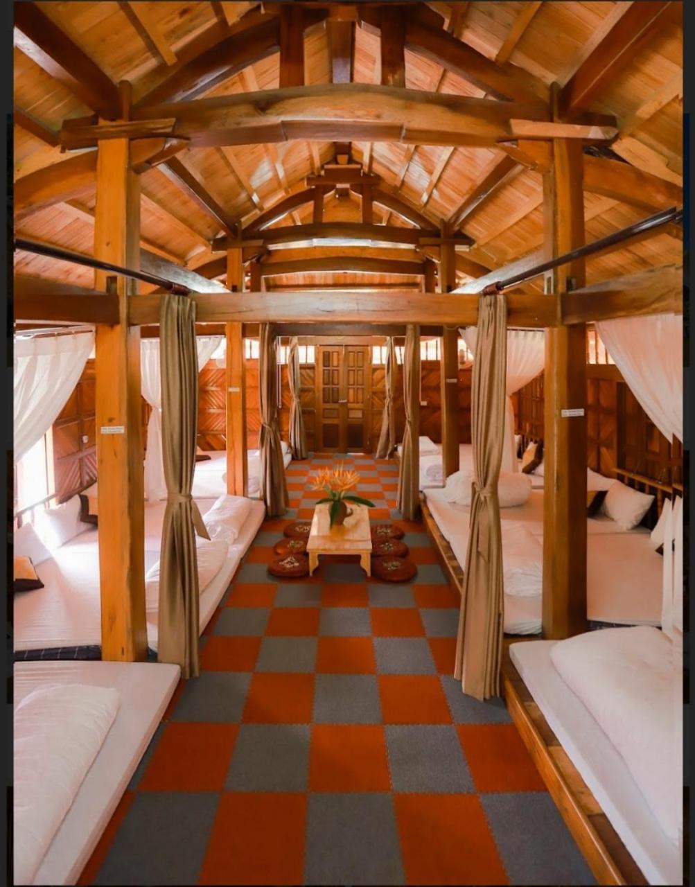 Mixed Dormitory Room