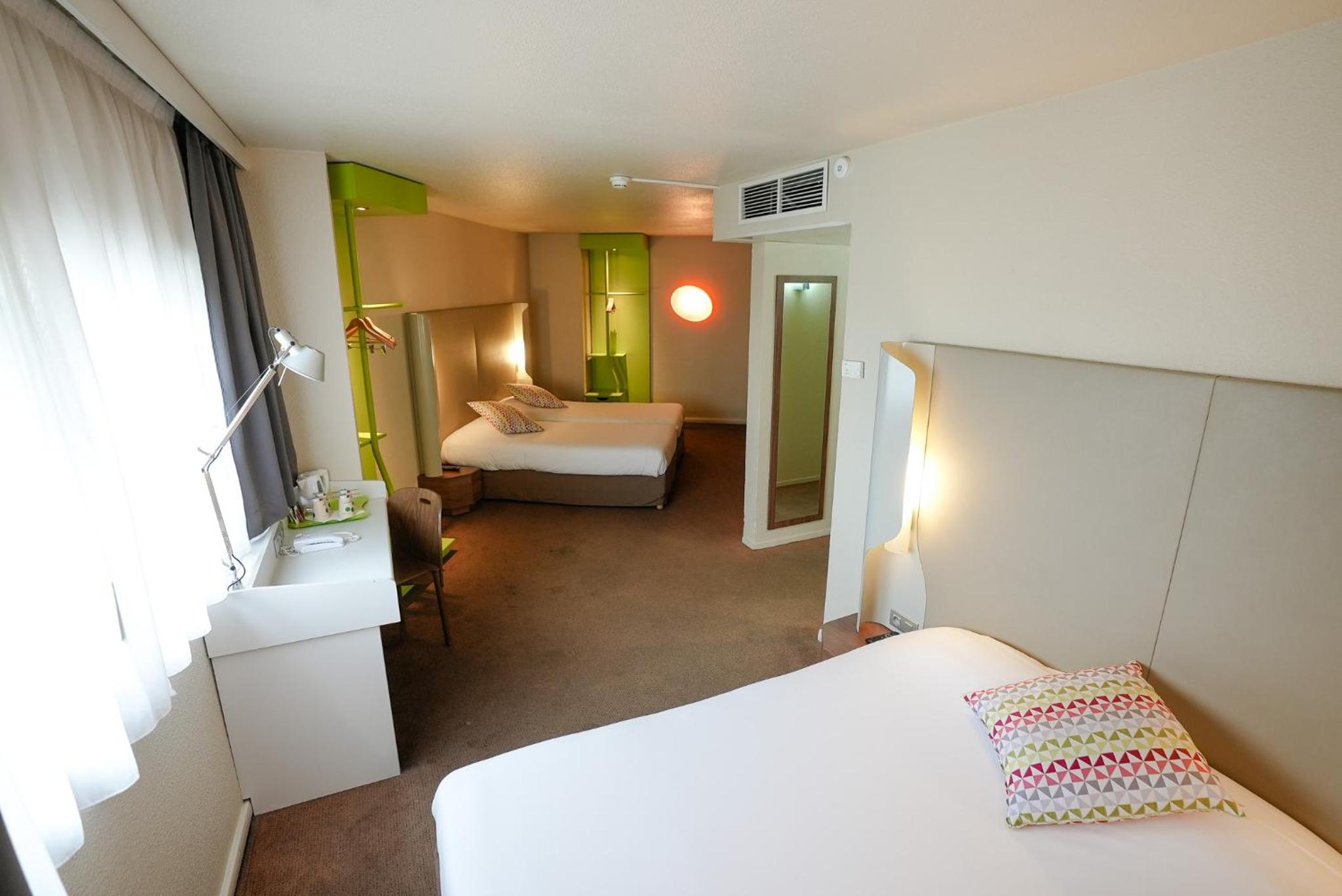 Standard Quadruple Room