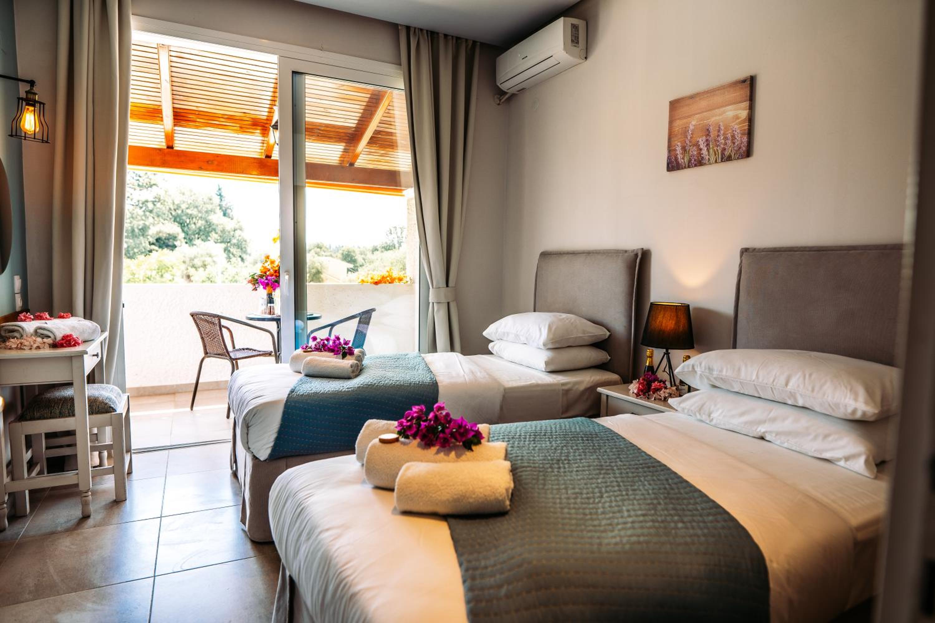 Superior Double or Twin Room photo 2