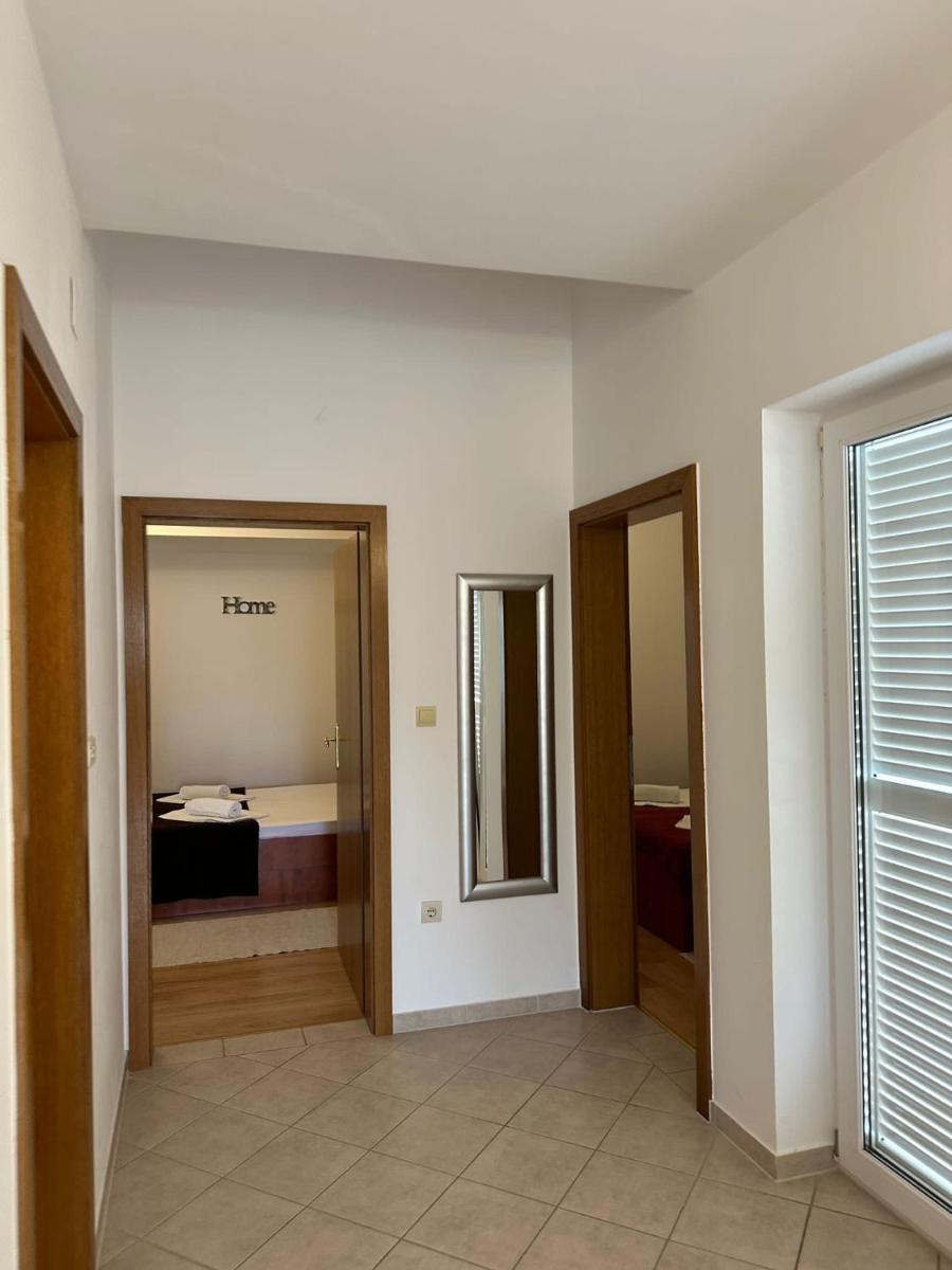 Deluxe Apartment - Photo 4