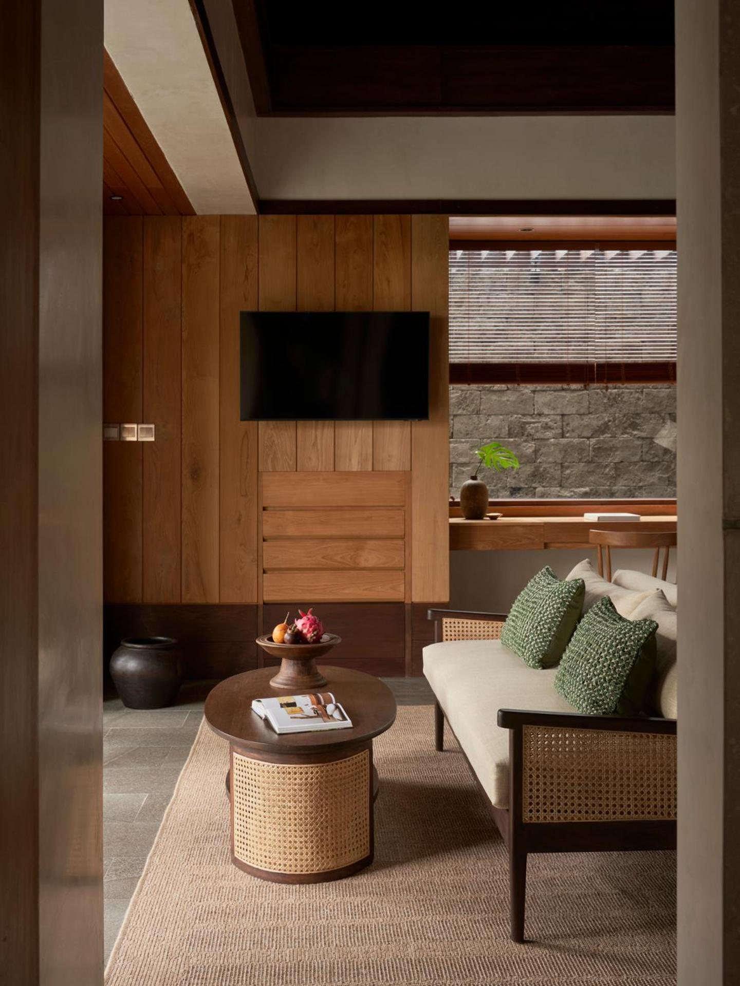 One-Bedroom Ridge Villa - Photo 7