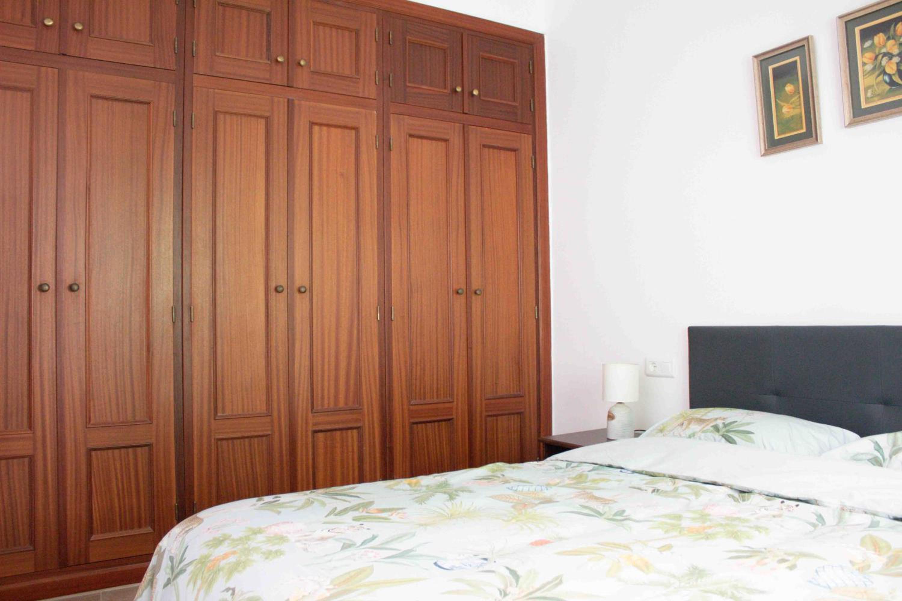 Two-Bedroom House photo 3