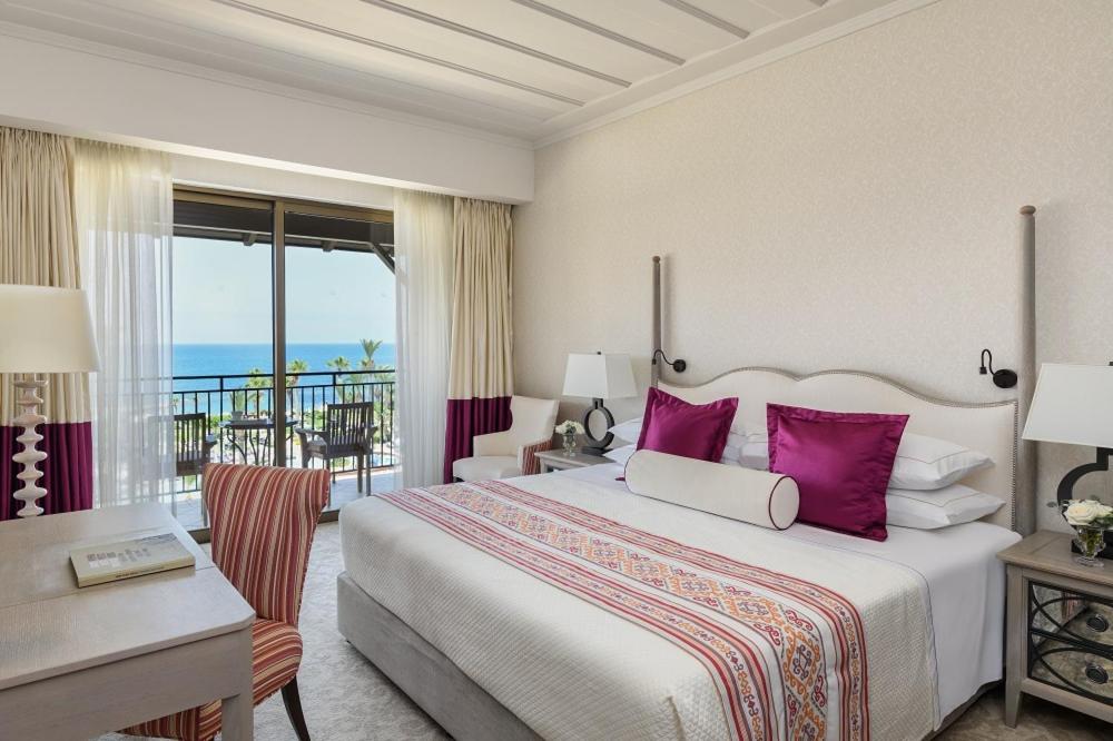 Deluxe Sea View Suite - Photo 1