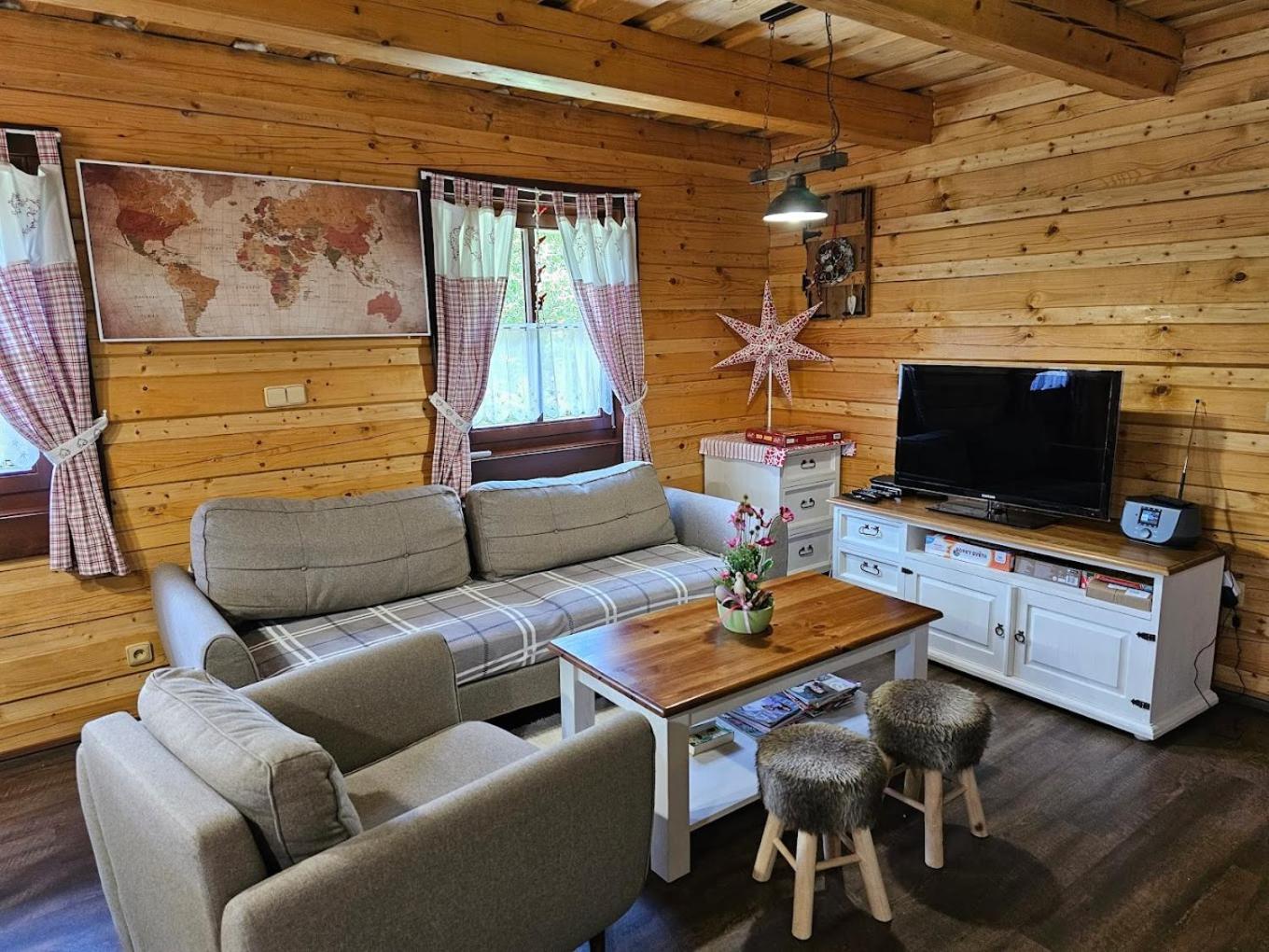 Three-Bedroom Chalet photo 2
