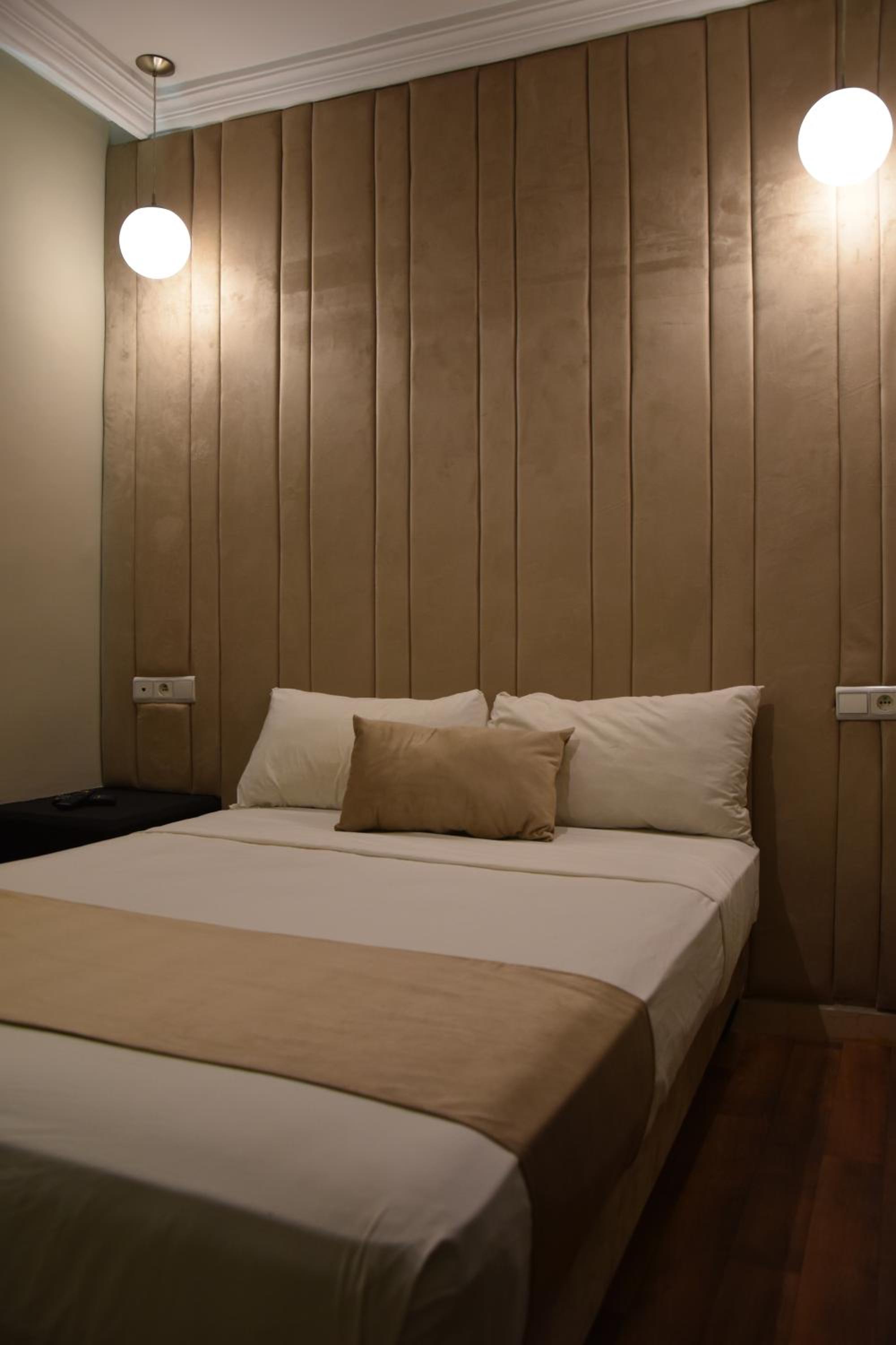 Single Room photo 3