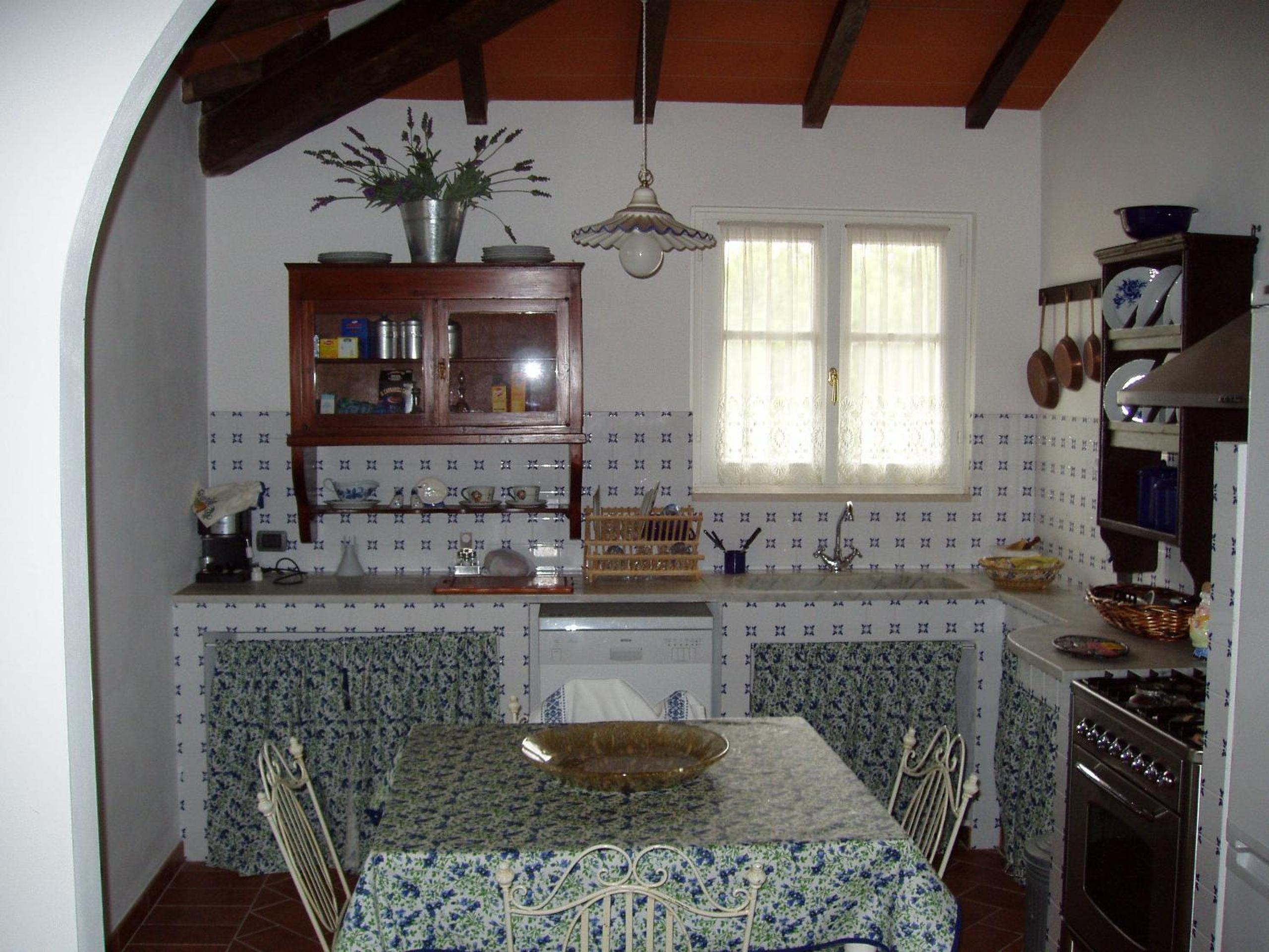 Two-Bedroom Apartment with Balcony photo 3