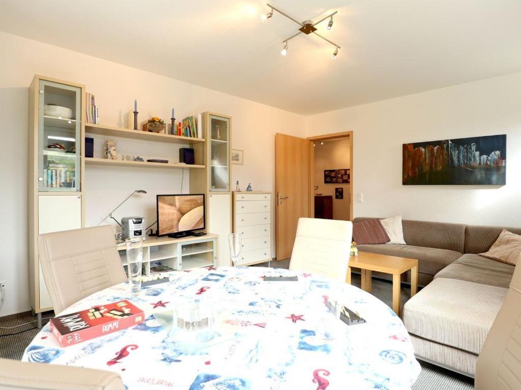 One-Bedroom Apartment with Terrace photo 2