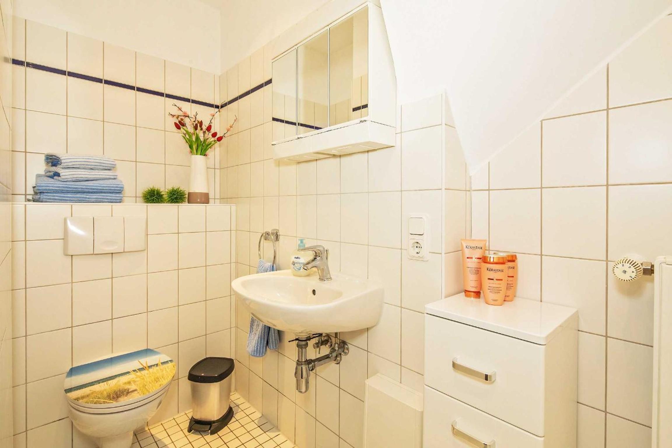 Two-Bedroom Apartment with Terrace photo 2