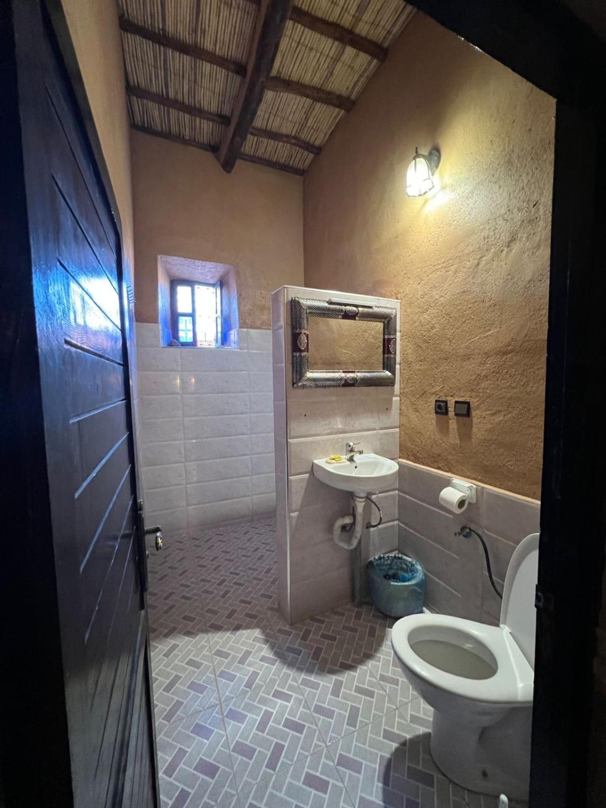 Double Room with Patio photo 3