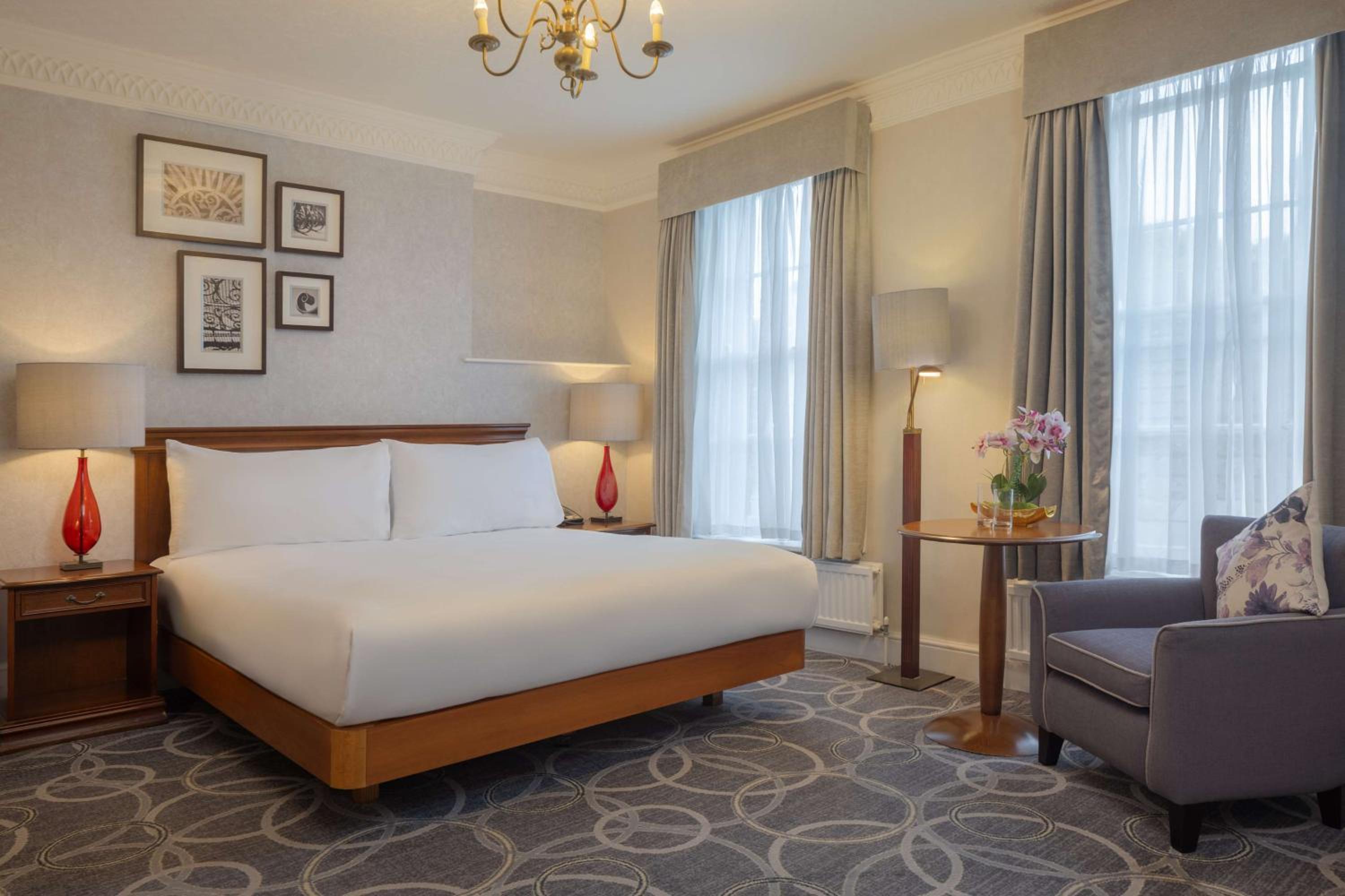 Deluxe Manor House Room