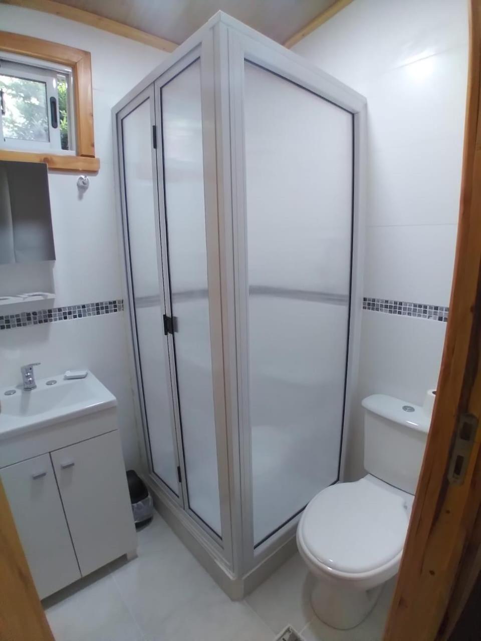 One-Bedroom House photo 2