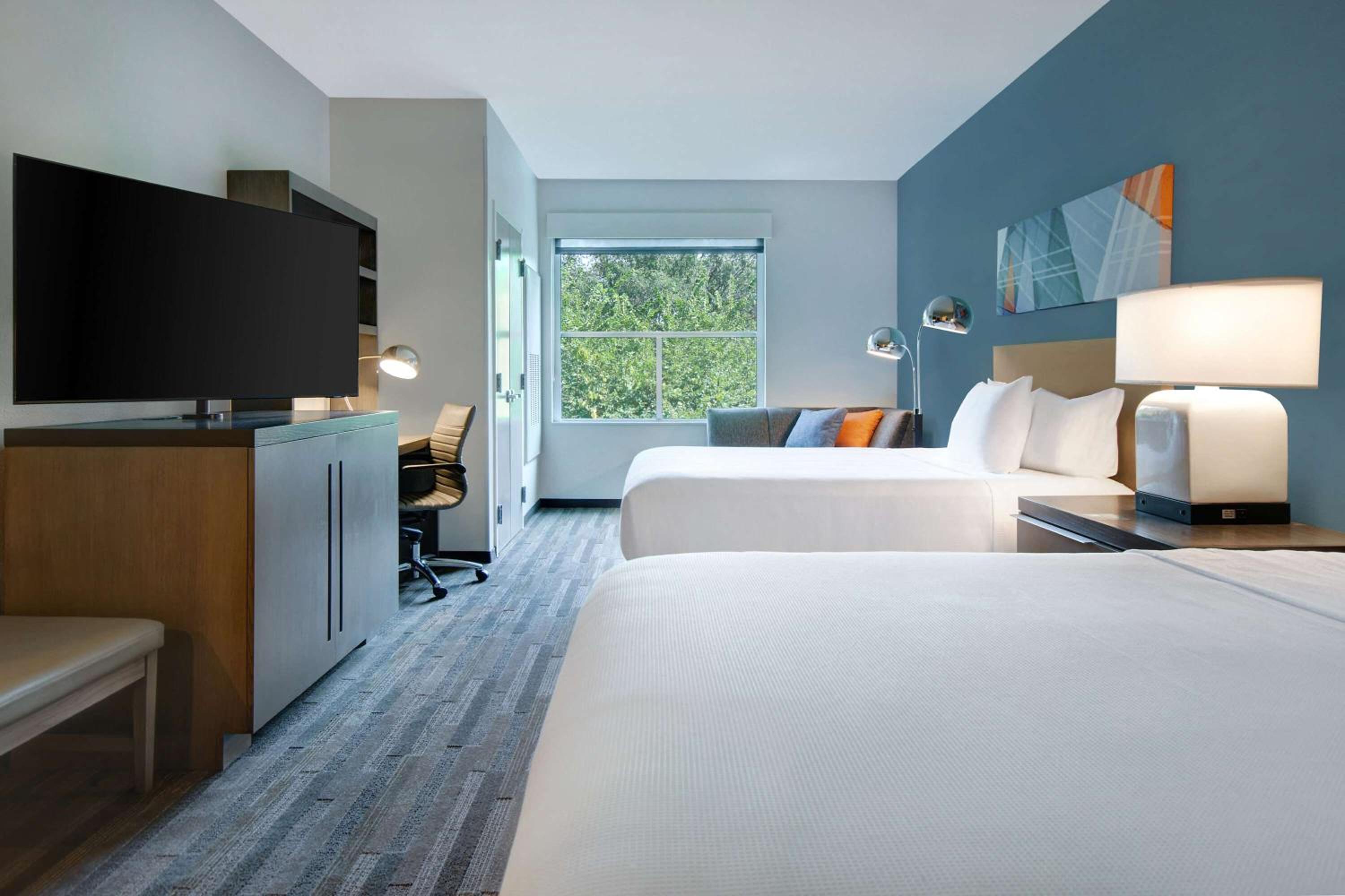 Queen Room with Two Queen Beds and Roll-In Shower - Disability Access - Photo 1