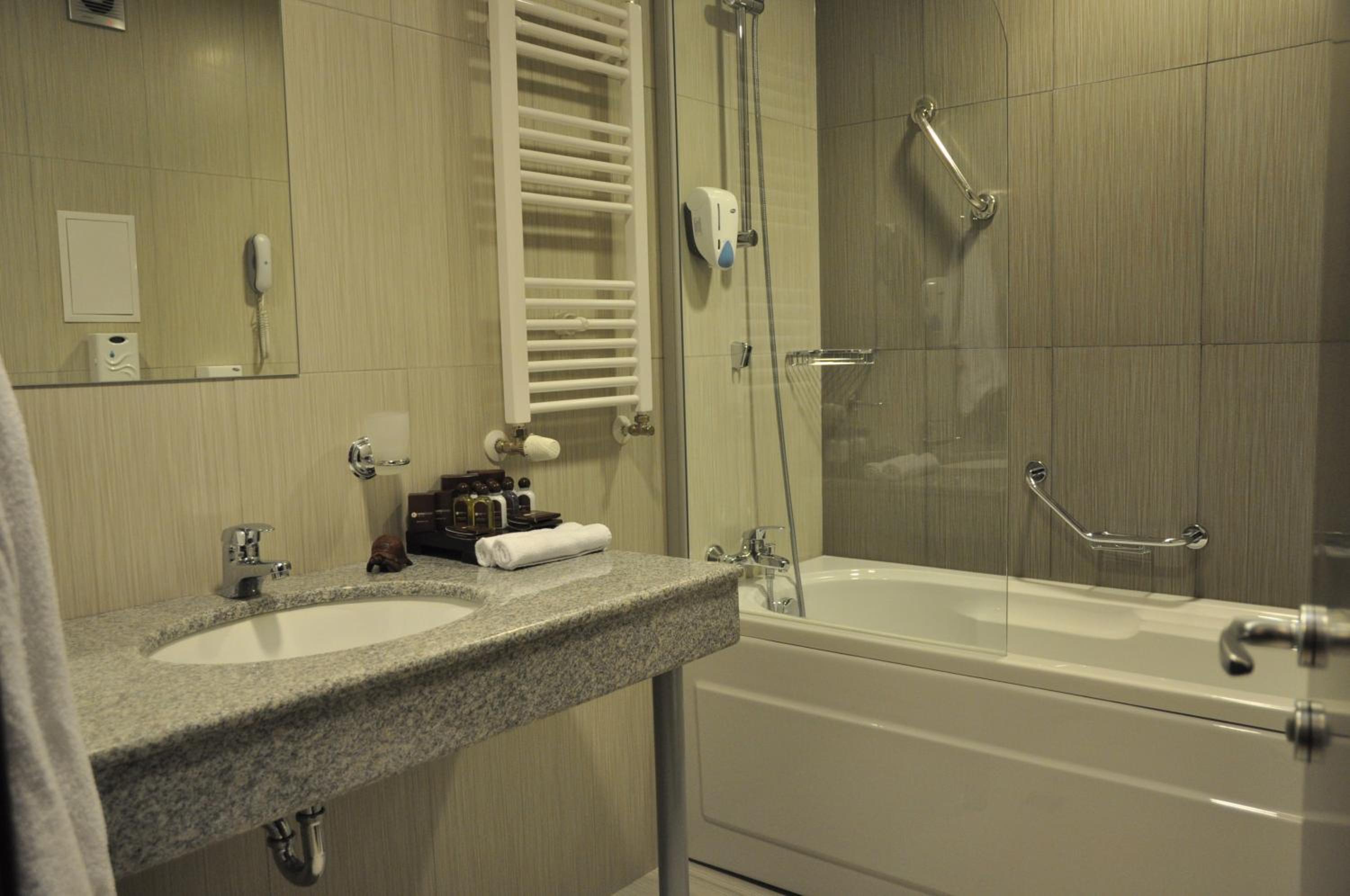 One-Bedroom Apartment Lux - Photo 6