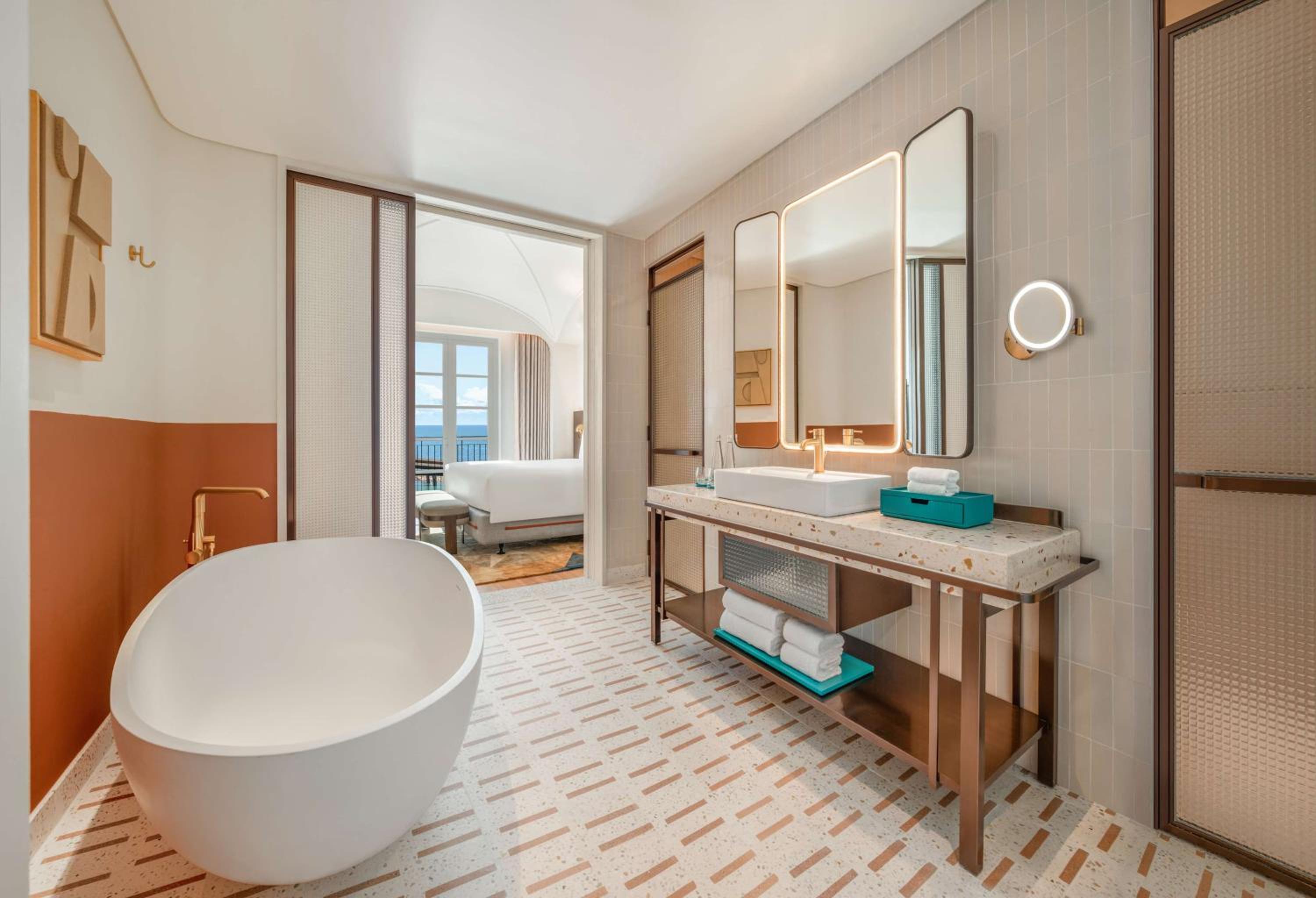 King Suite with Ocean View - Photo 5