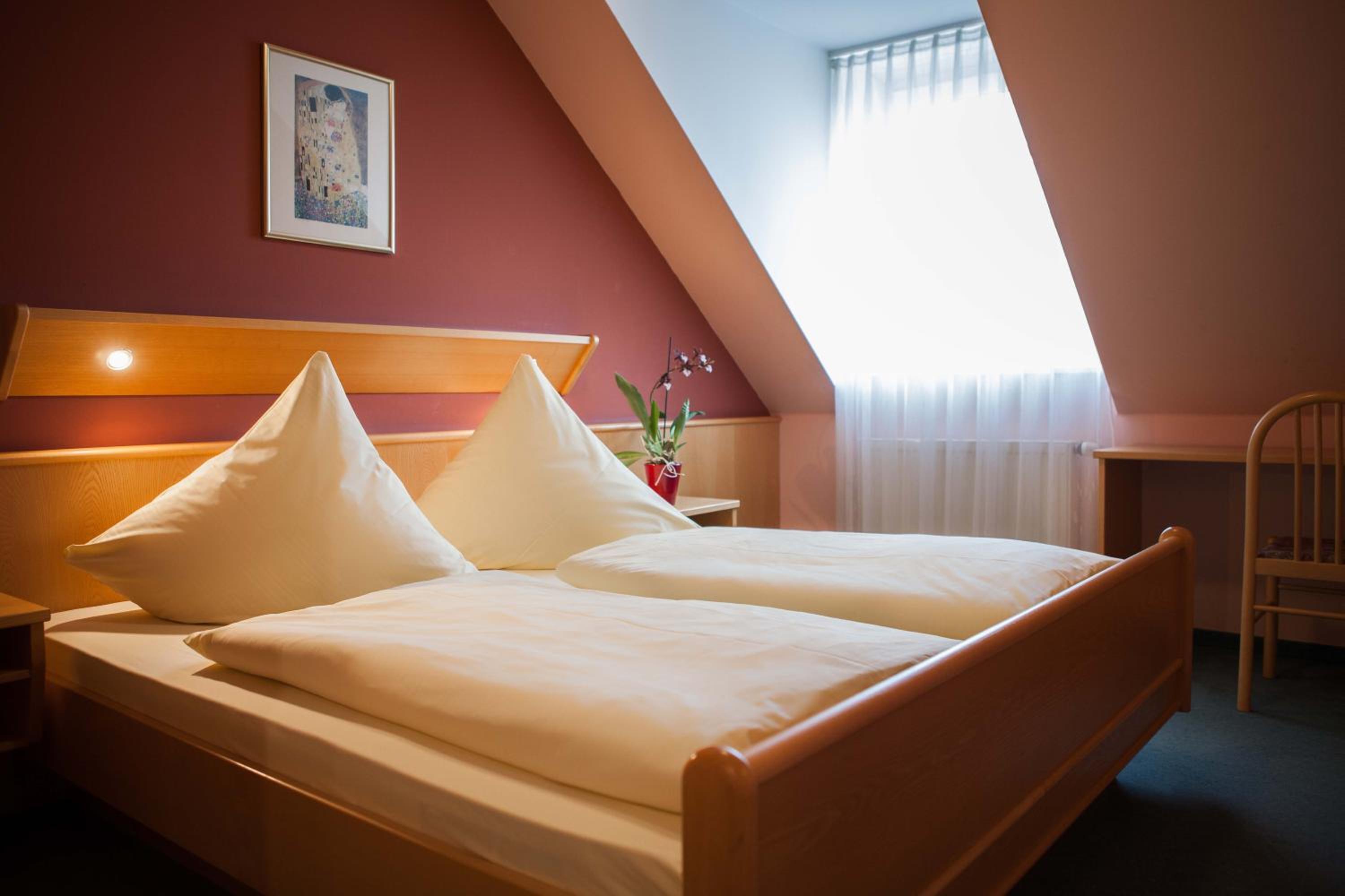 Standard Single Room photo 2