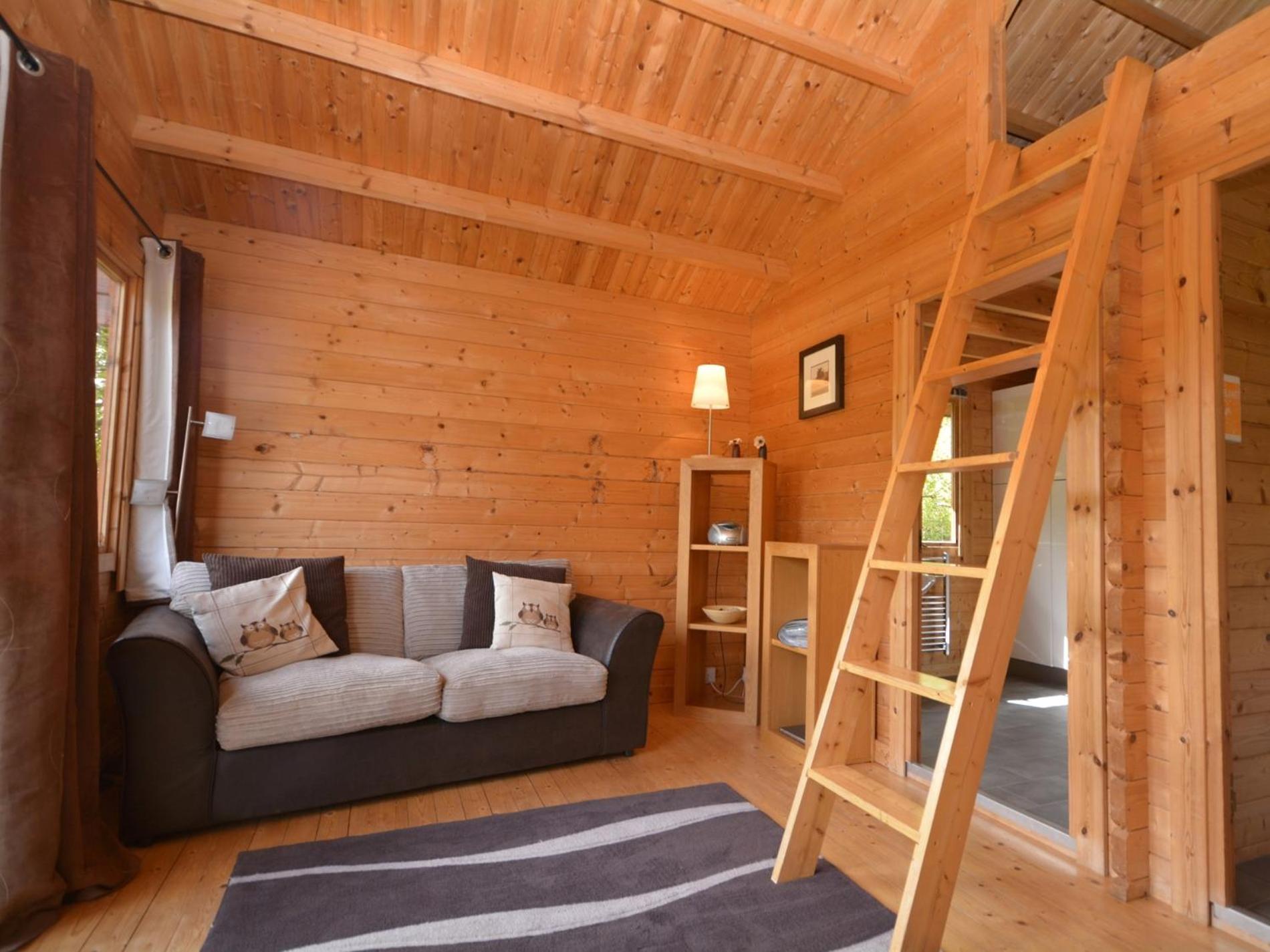 One-Bedroom House photo 1