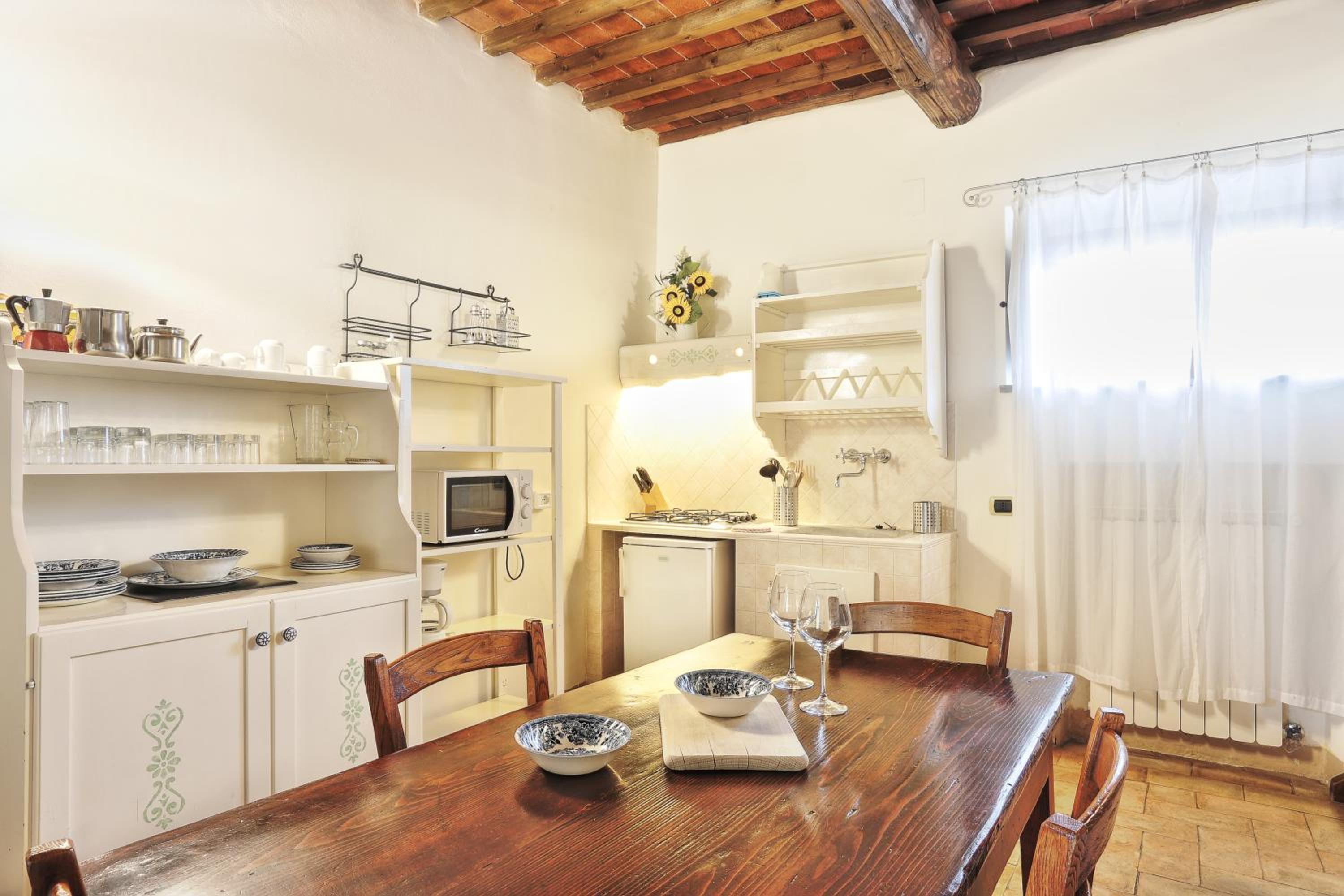 Maisonette photo 2