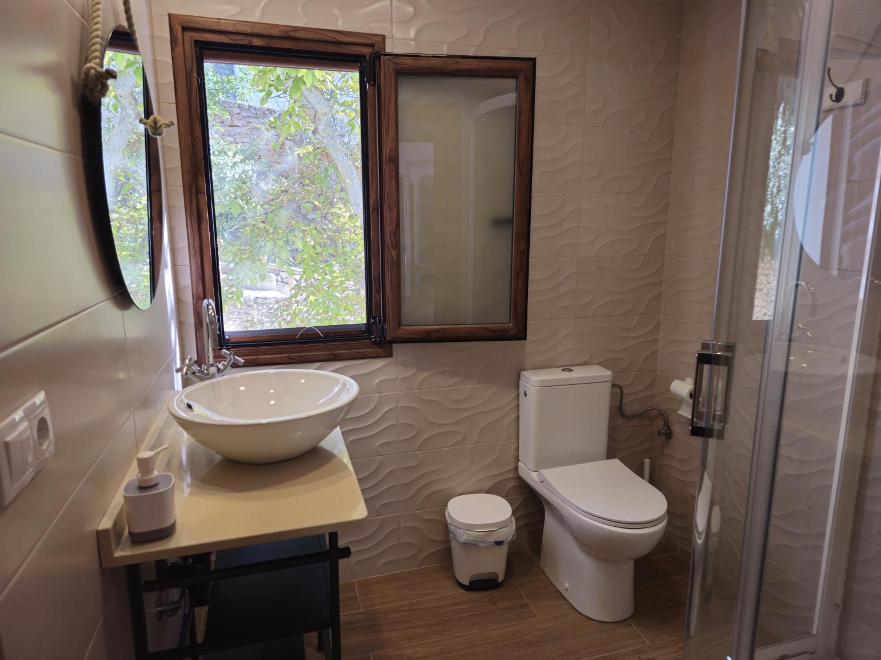 Apartment - Ground Floor photo 2