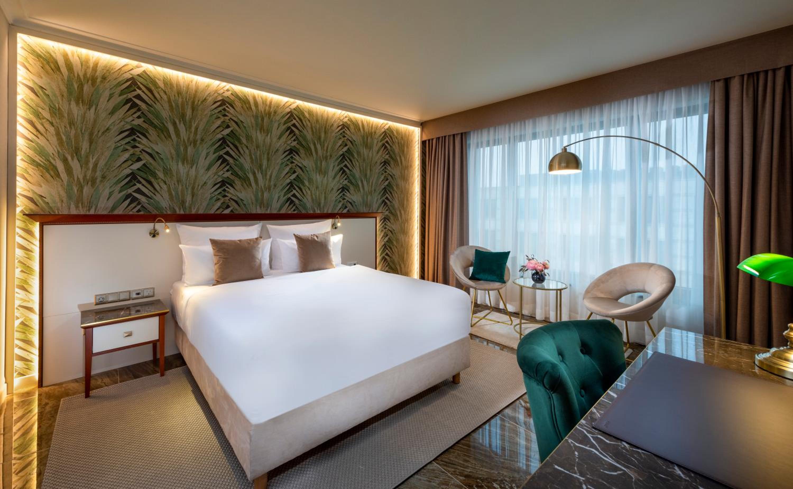 Executive King Room