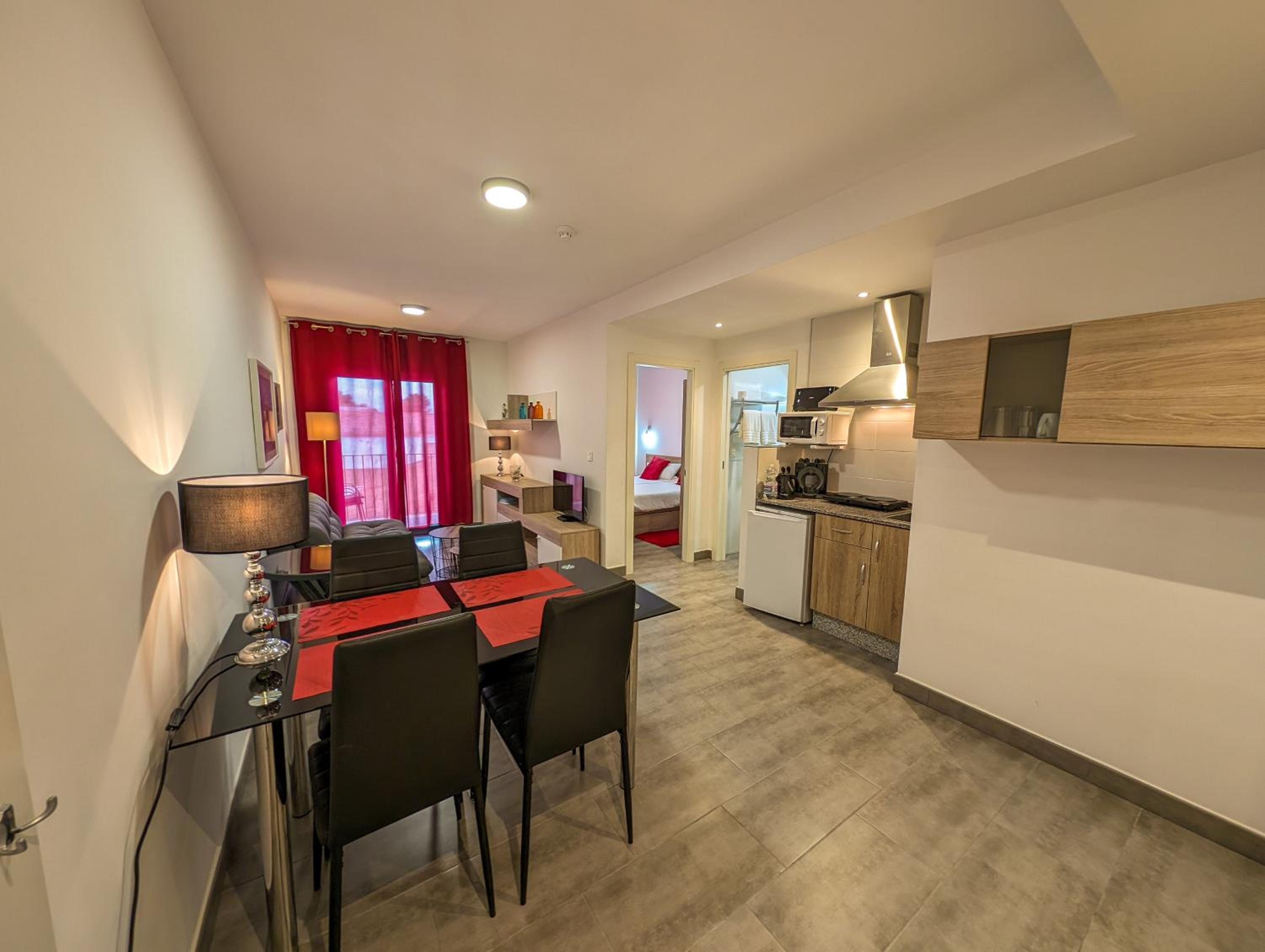 Apartamento con Balcón