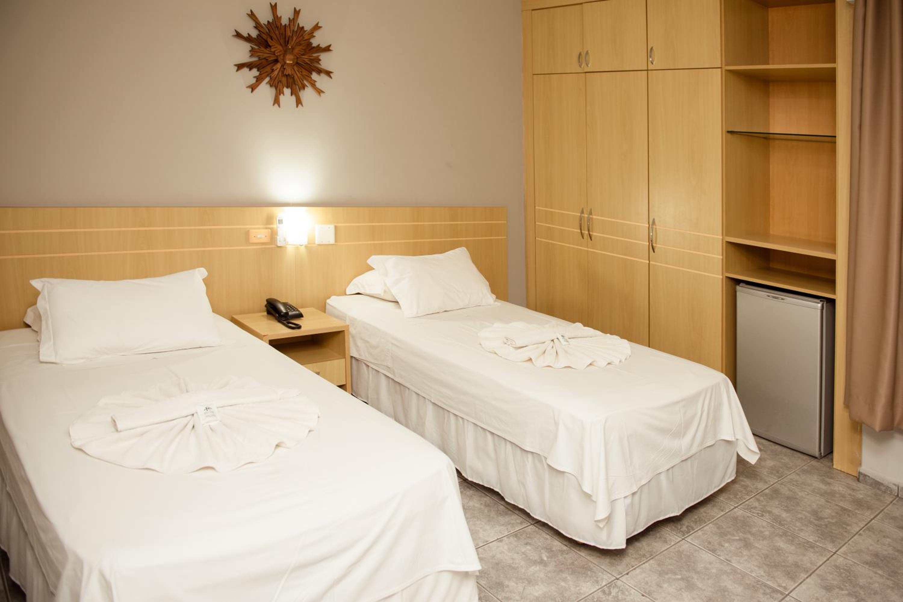 Deluxe Double or Twin Room - Photo 3