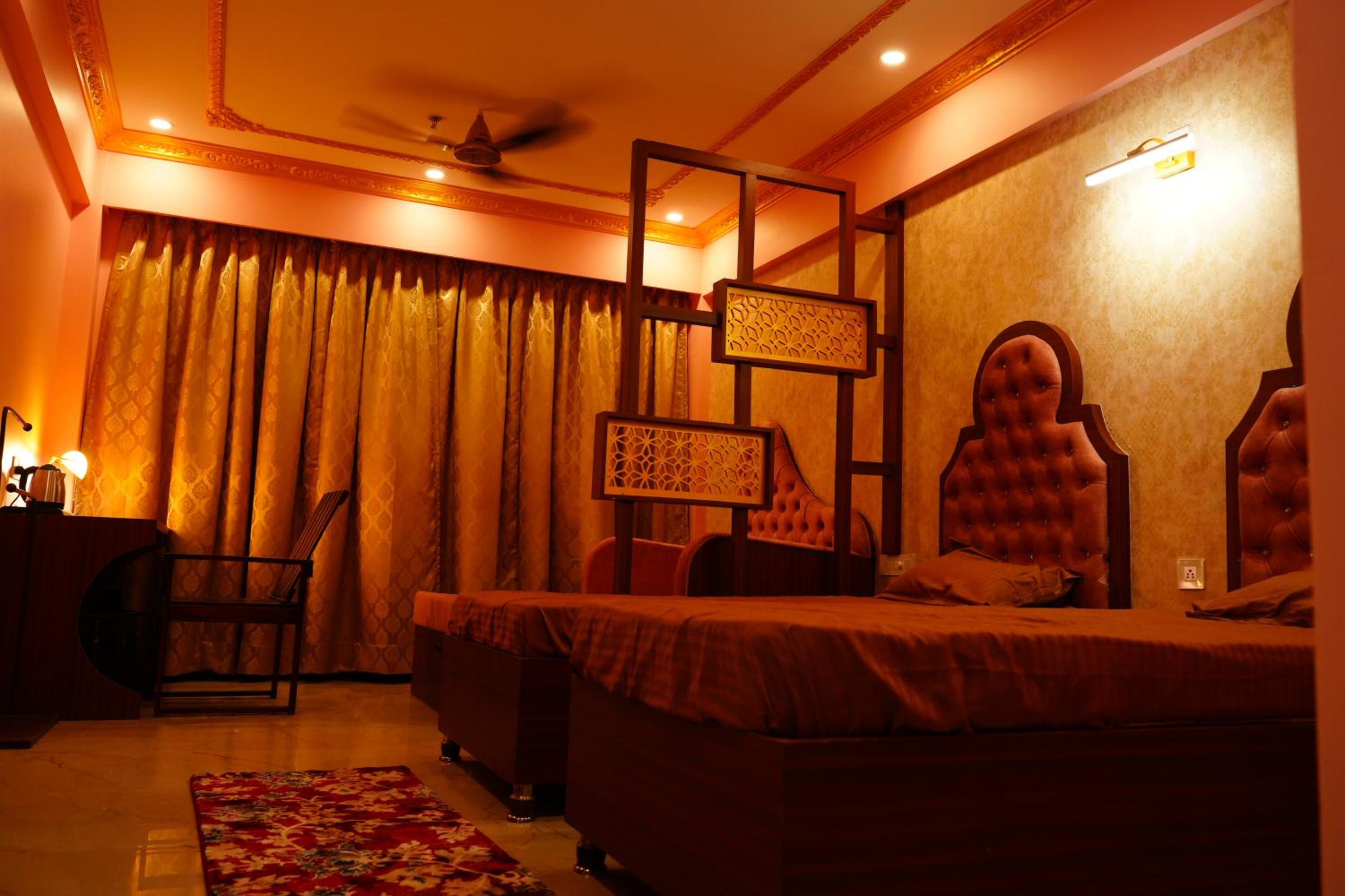 Triple Room with Balcony