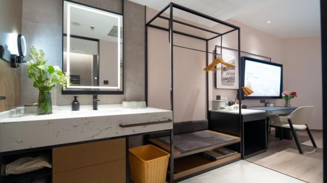 Elegant Double Room photo 1
