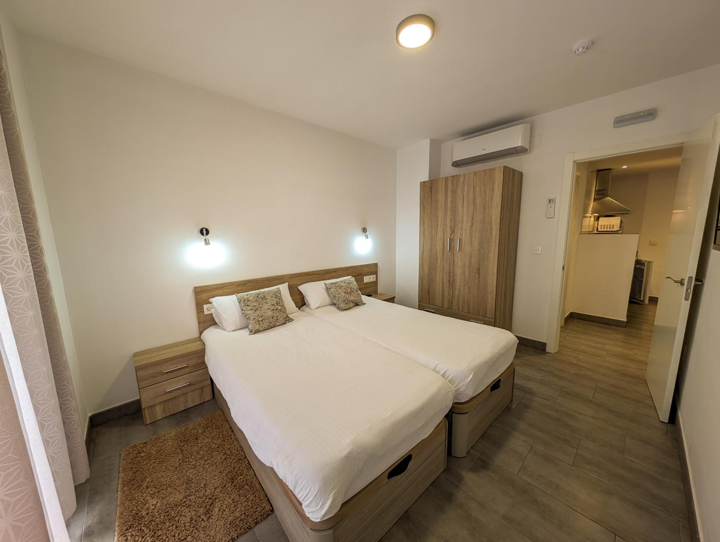 Apartamento con Balcón
