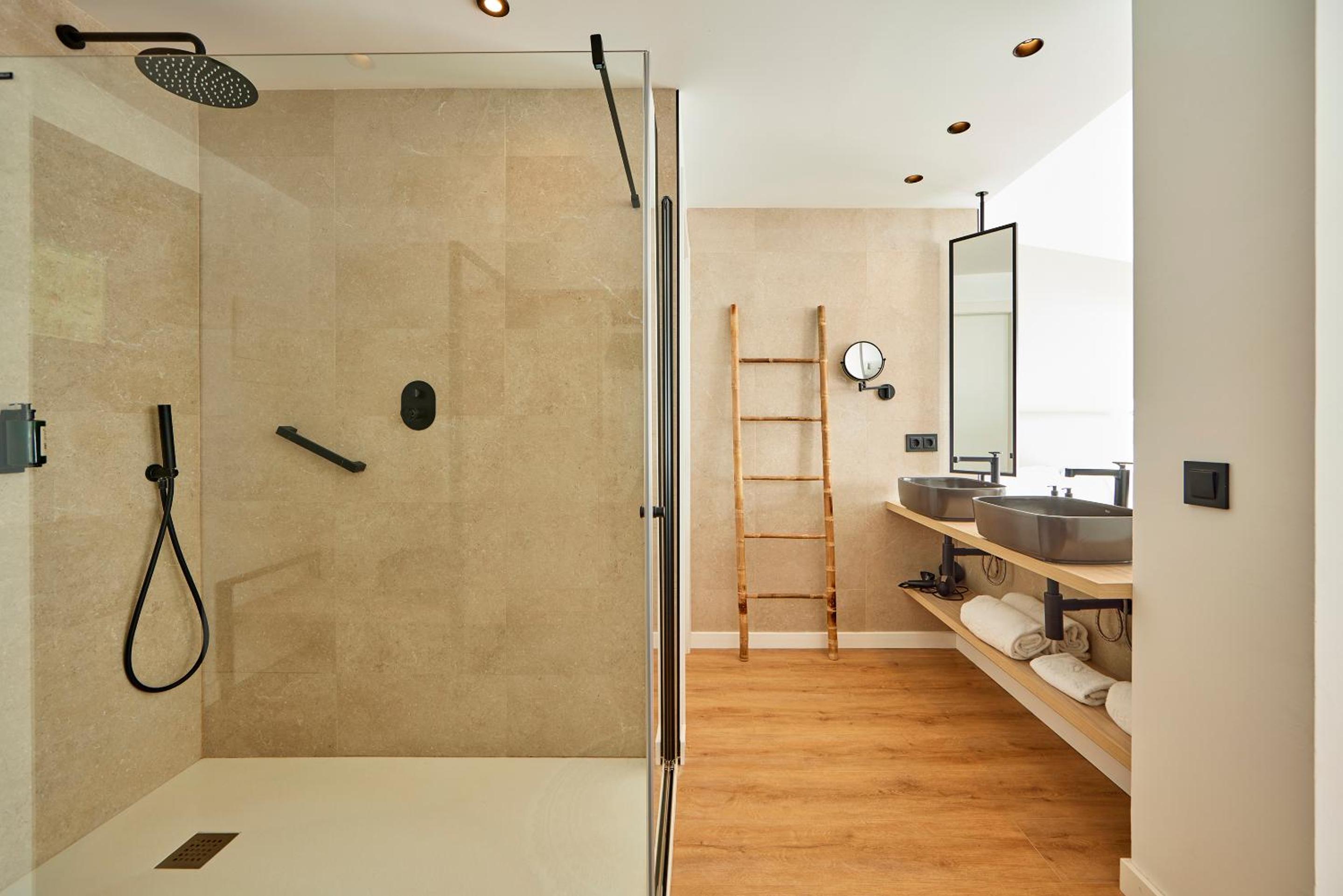 Siesta Suite with Sea View