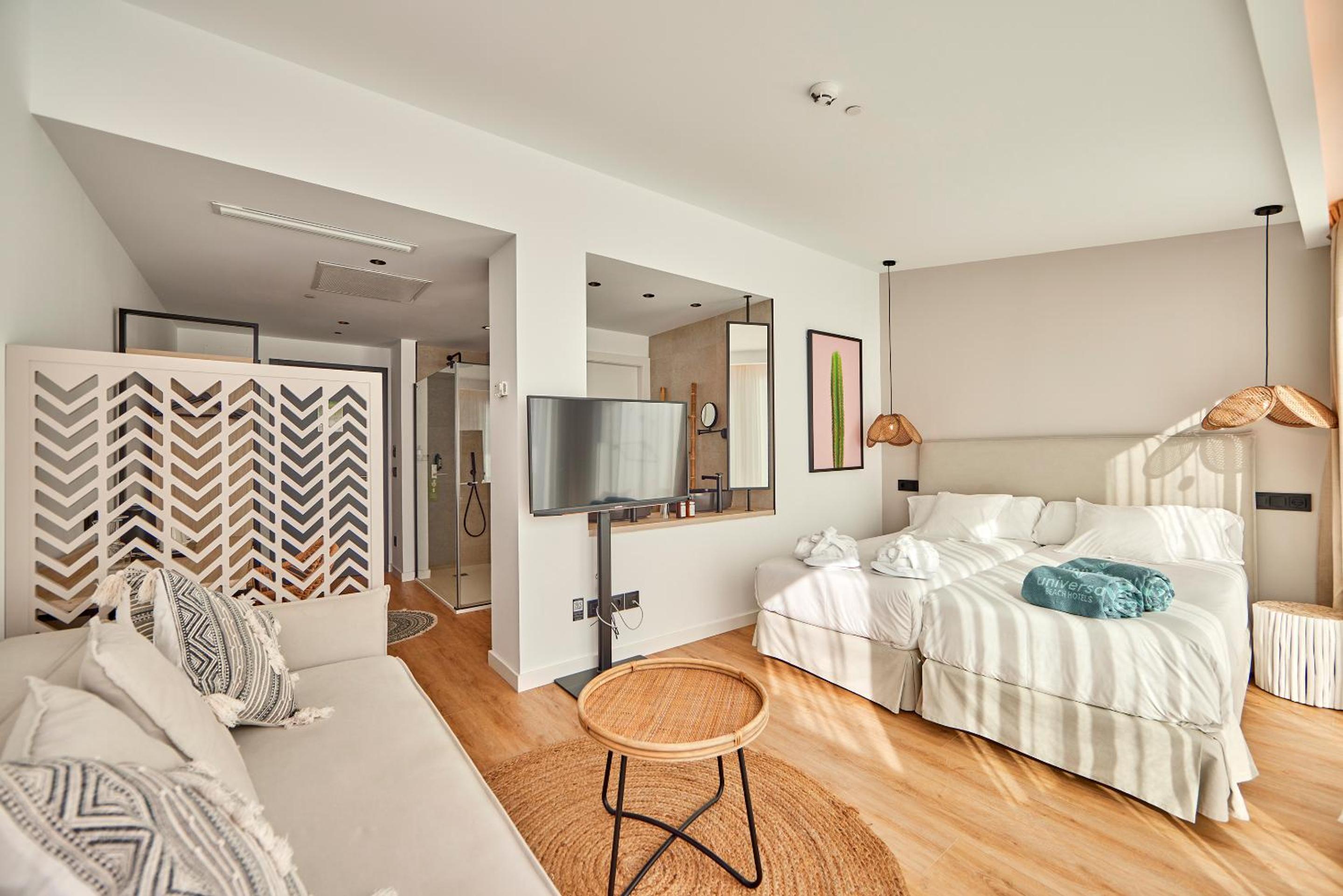 Siesta Suite with Sea View