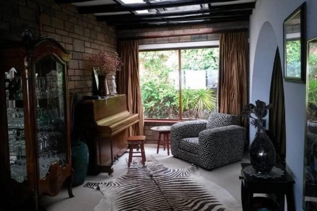 Four-Bedroom House photo 1