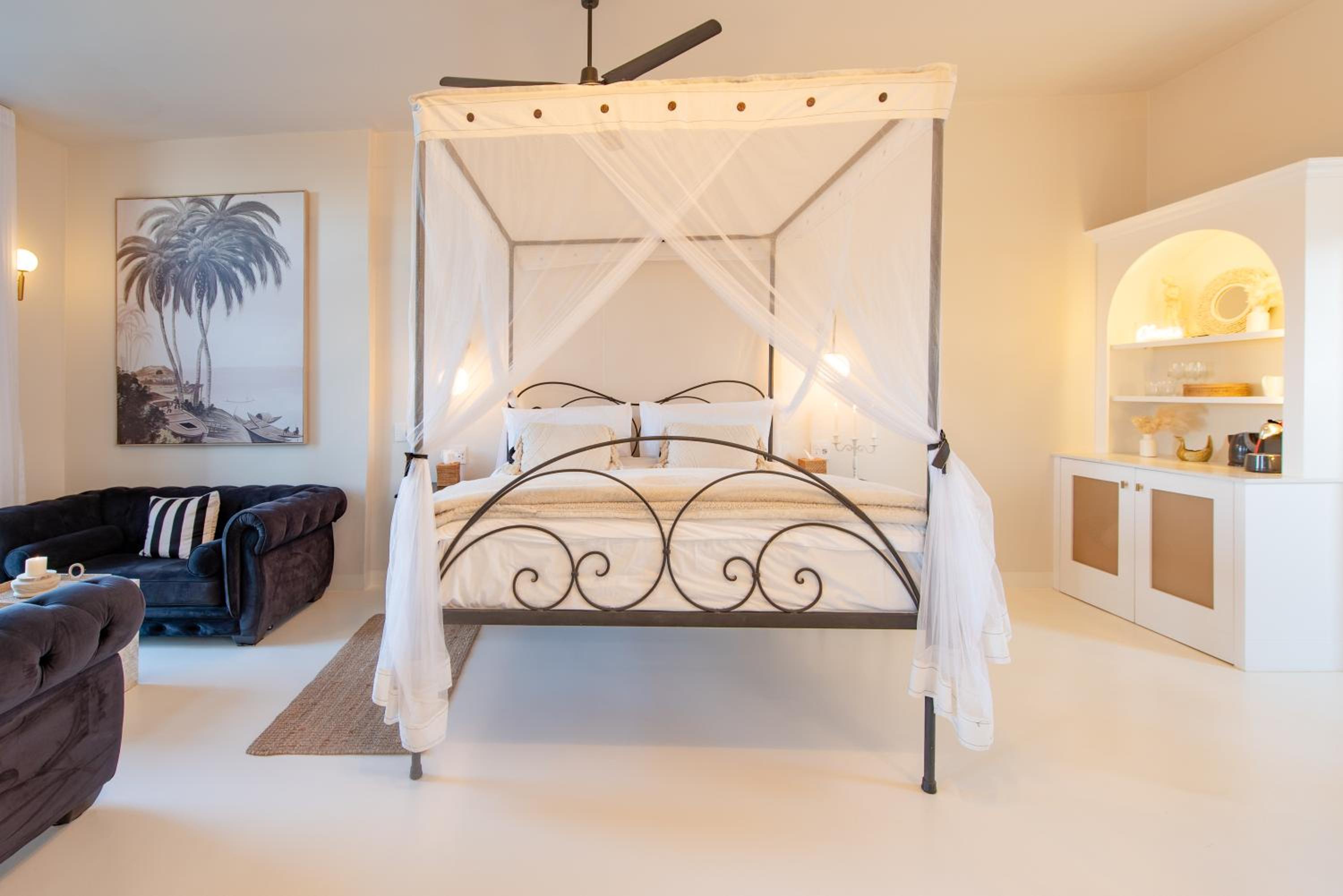 King Suite with Sea View photo 3