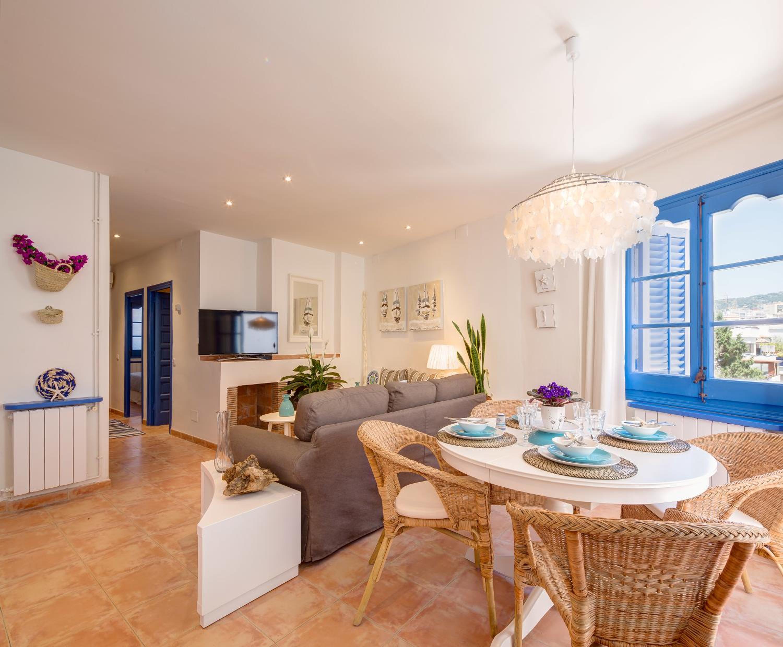 Apartamento con Balcón SIN vista al mar