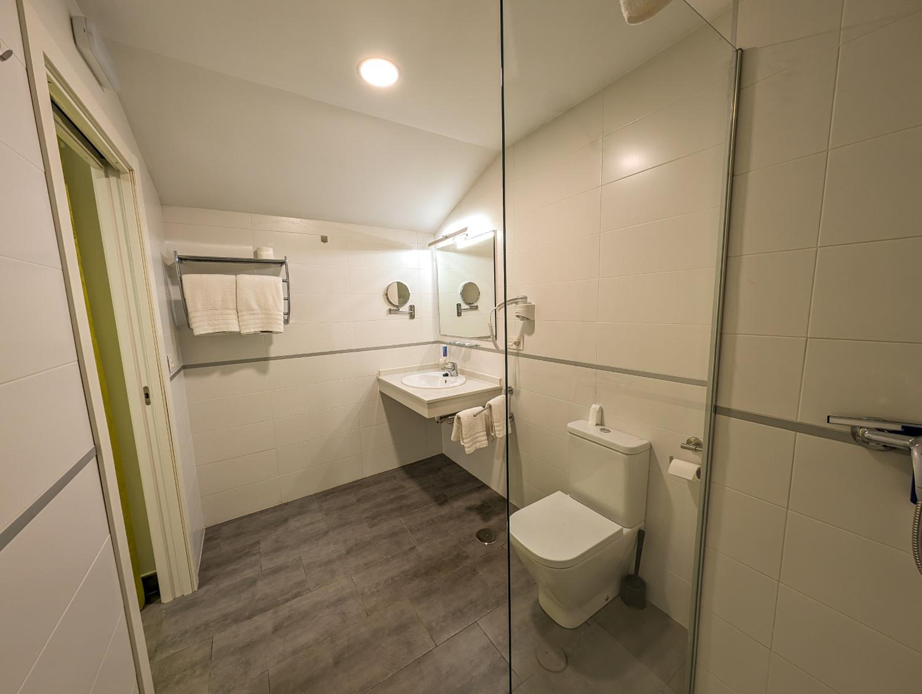 Penthouse Apartment - Photo 5