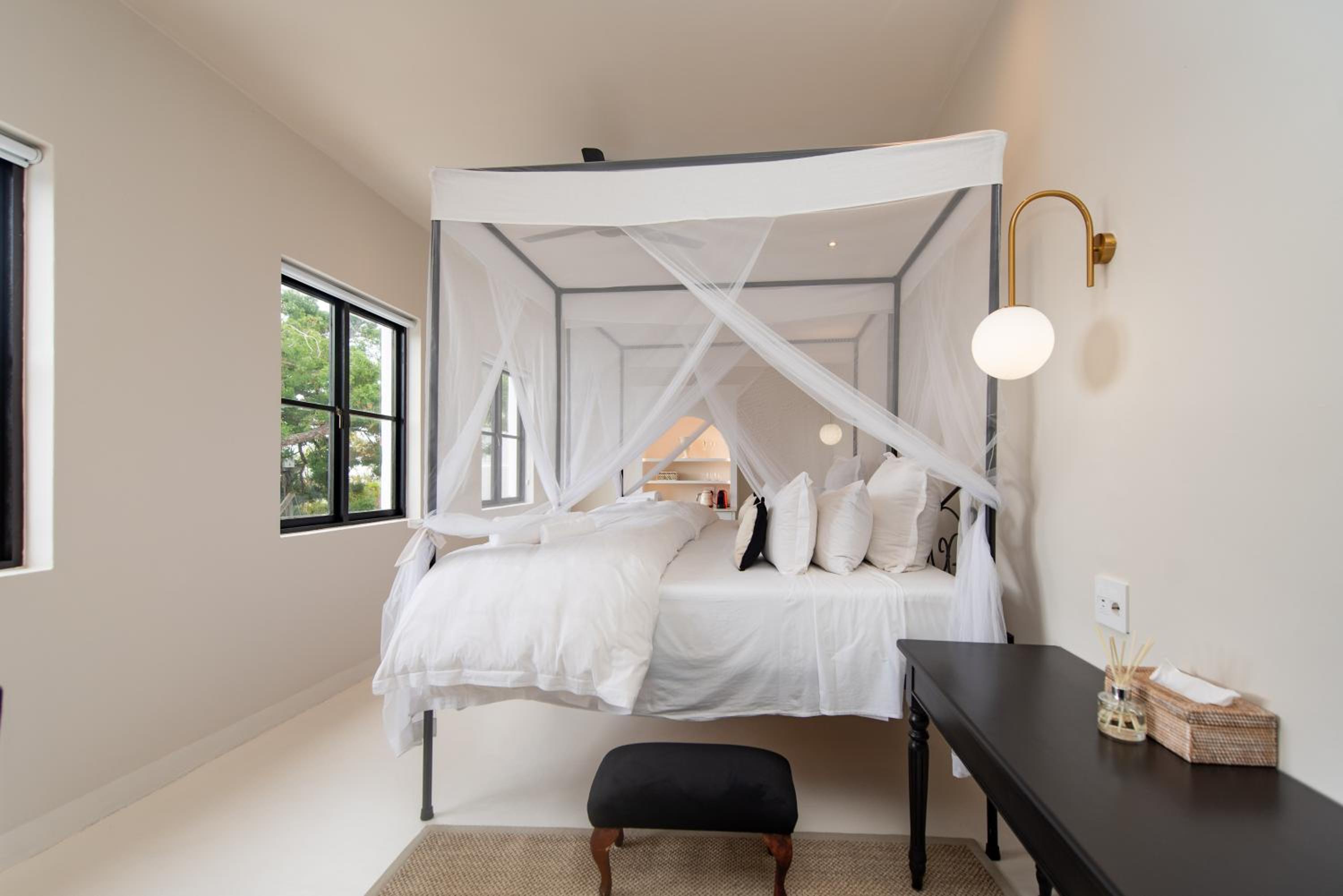 King Suite - Photo 1
