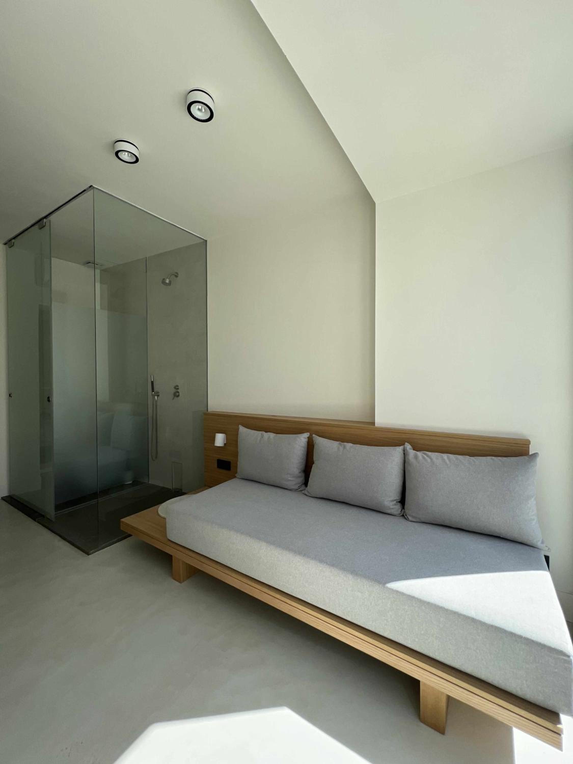 Double or Twin Room with Mountain View photo 3