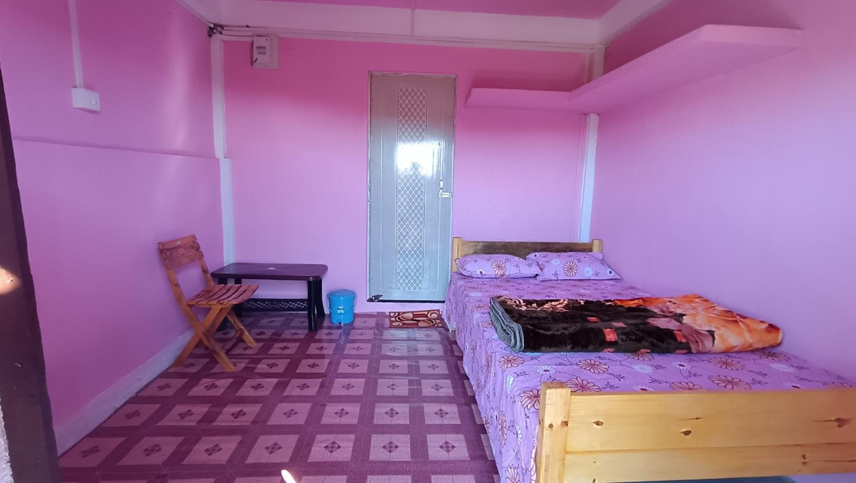 Double Room with Private Bathroom photo 1