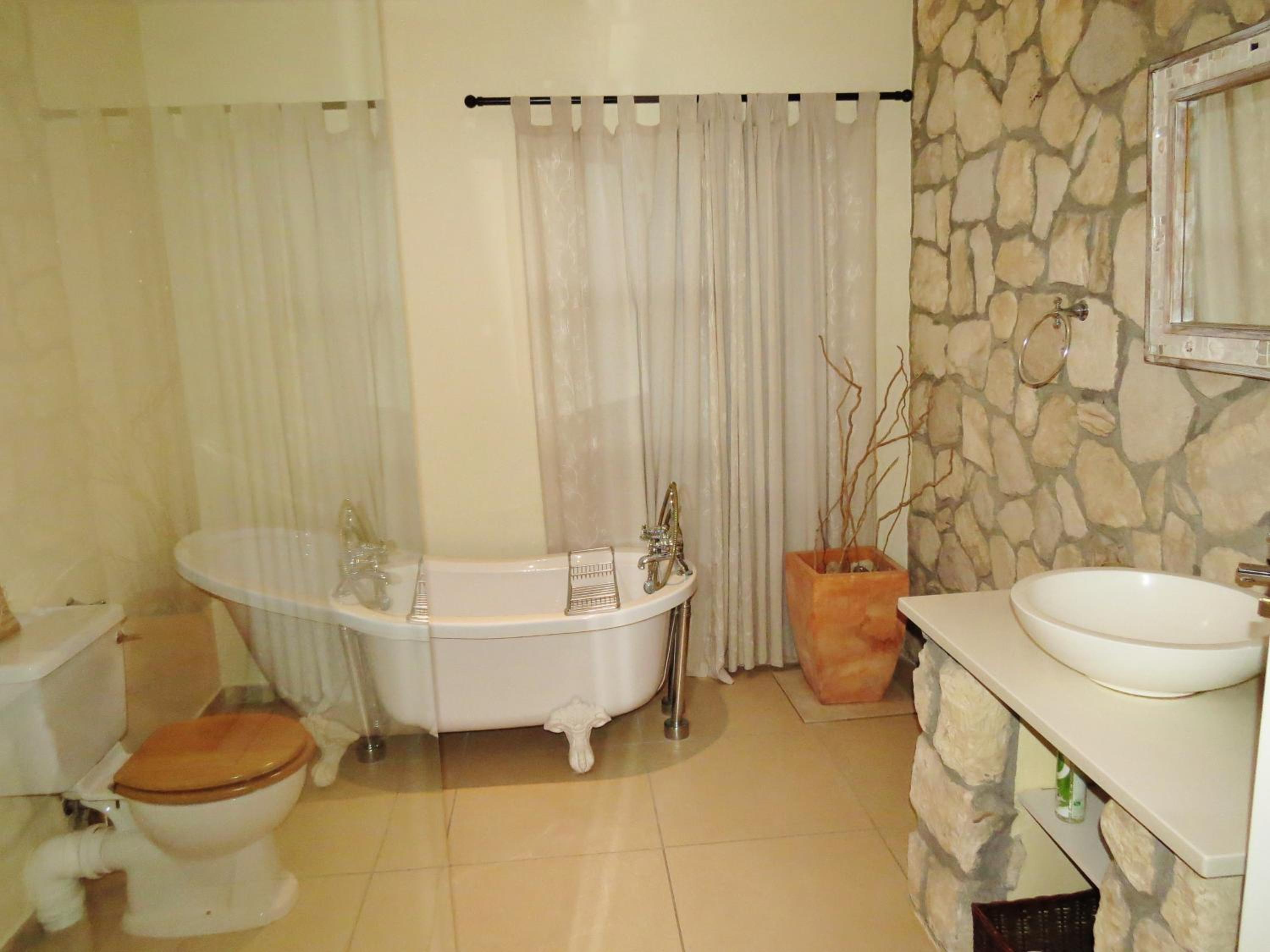 King Suite with Sea View
