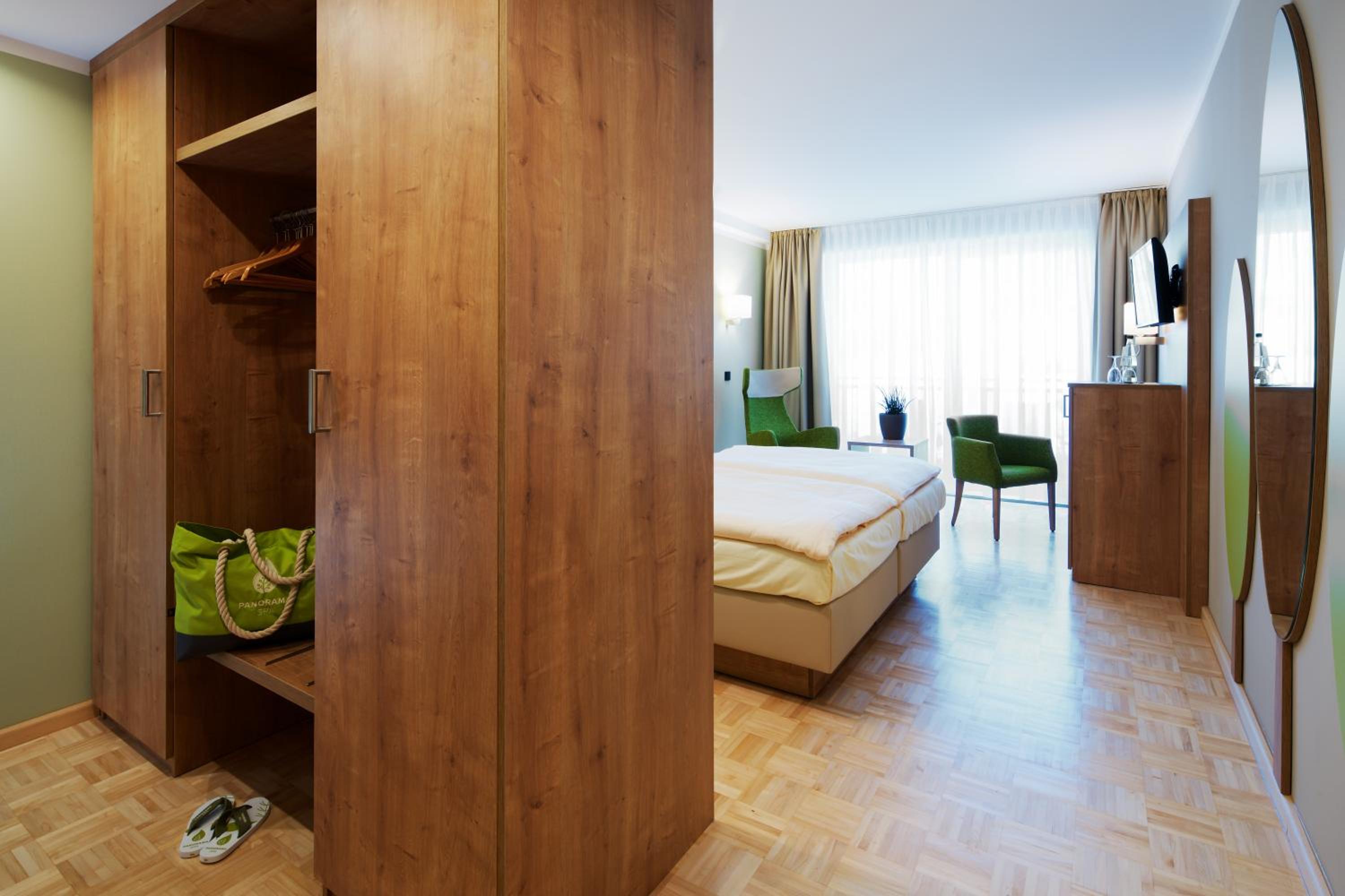 Double Room with Balcony photo 2