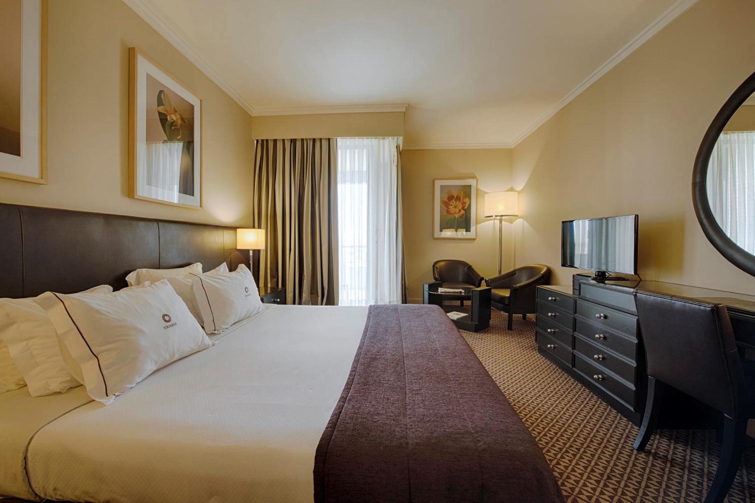 Superior Double or Twin Room - Photo 1