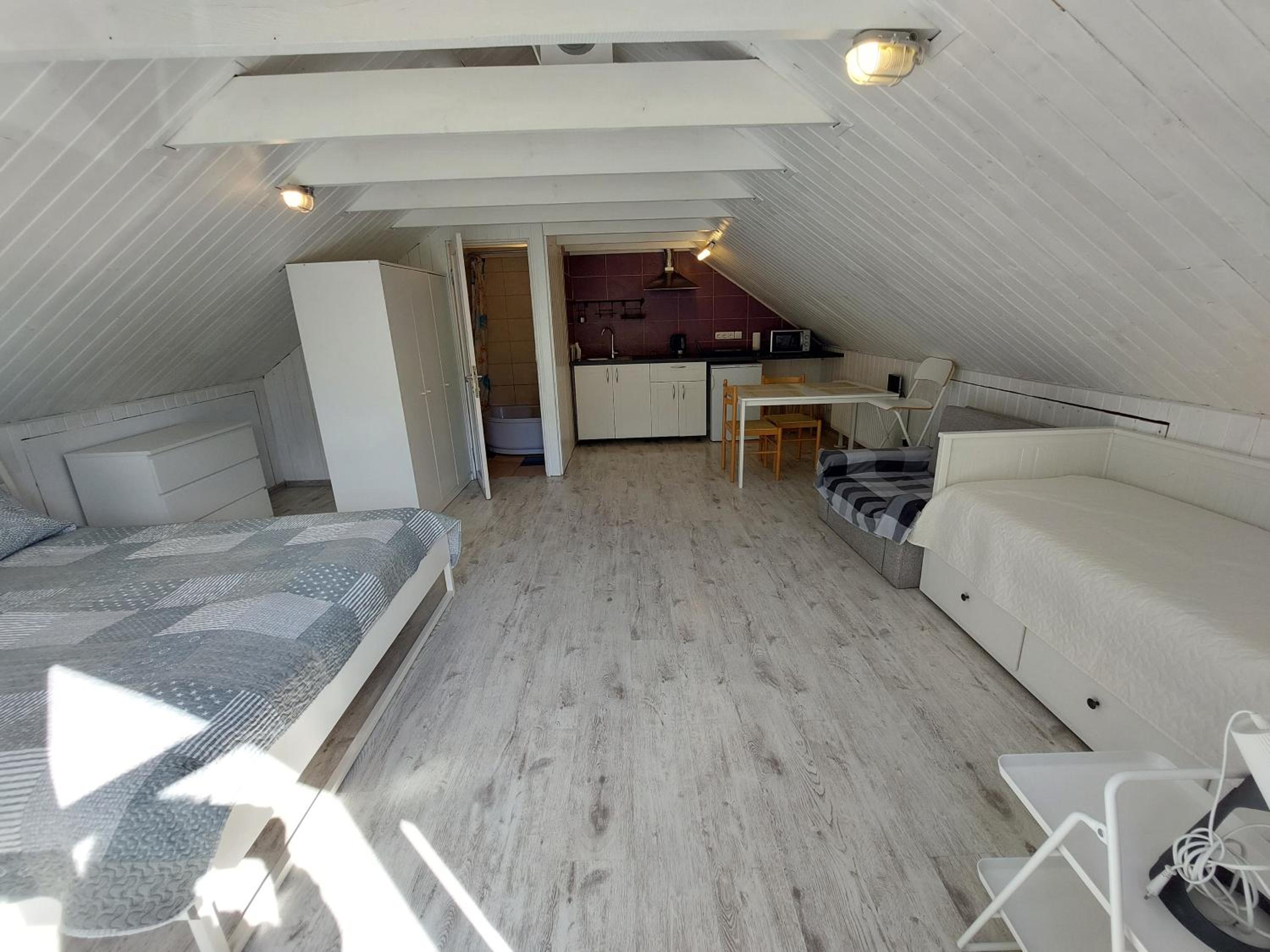 Family Room photo 1