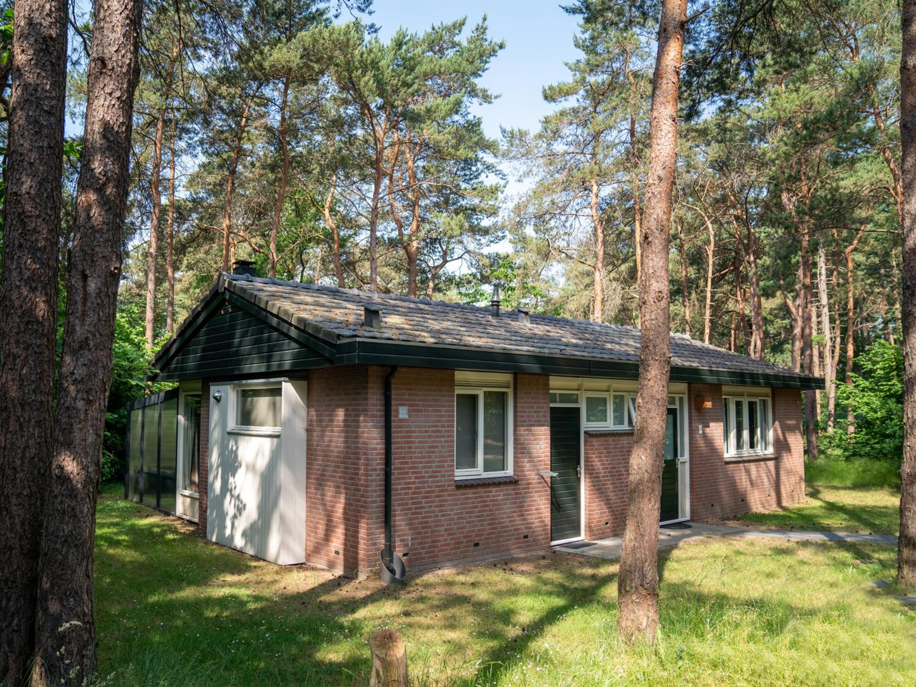 Bungalow with Garden View