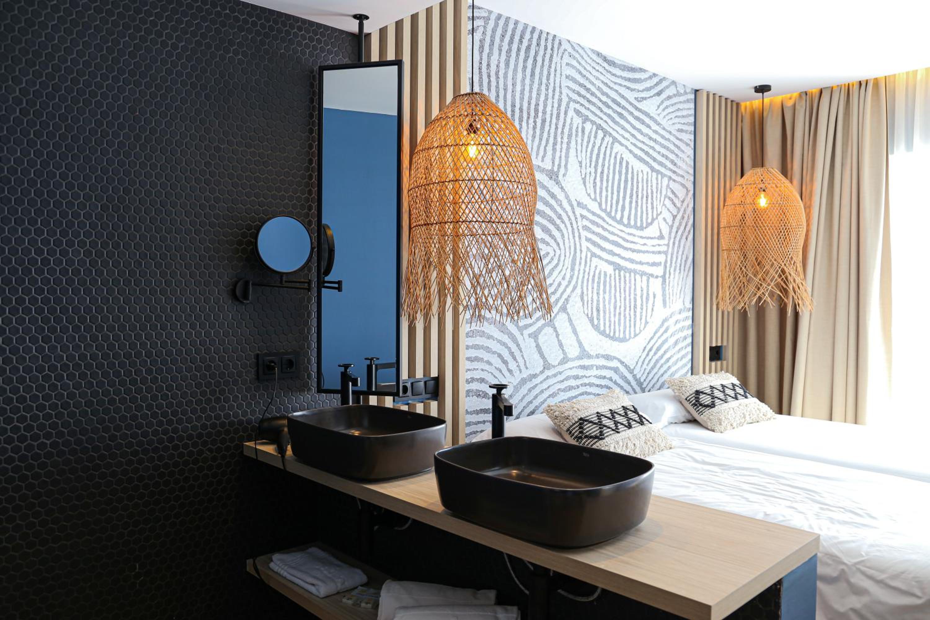  Cozy Suite with Sea View - Photo 7