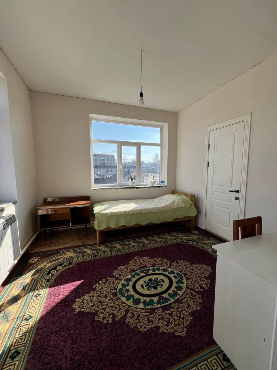 Single Room with Private Bathroom
