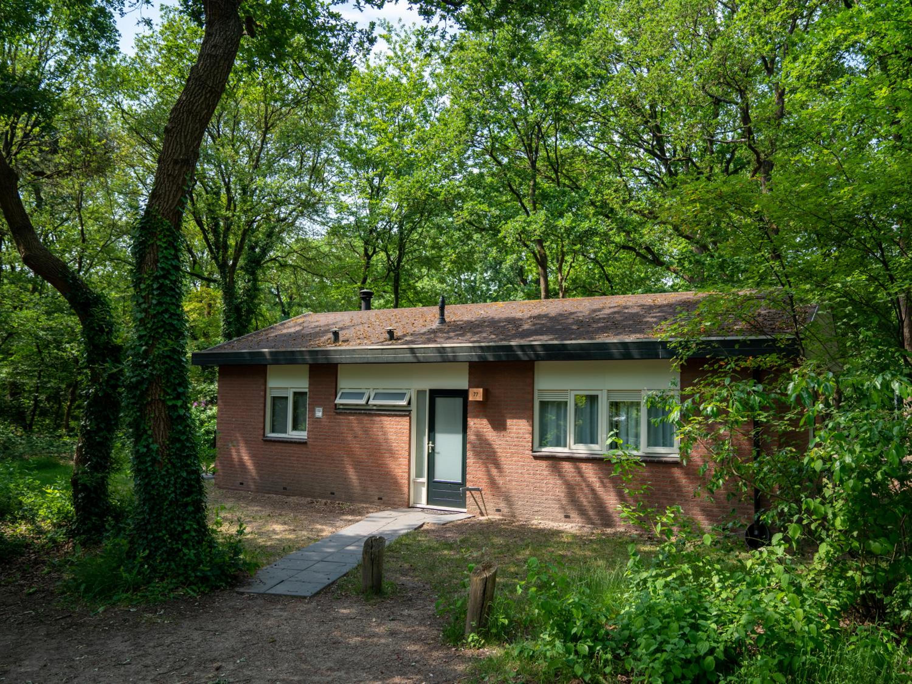 Bungalow with Garden View