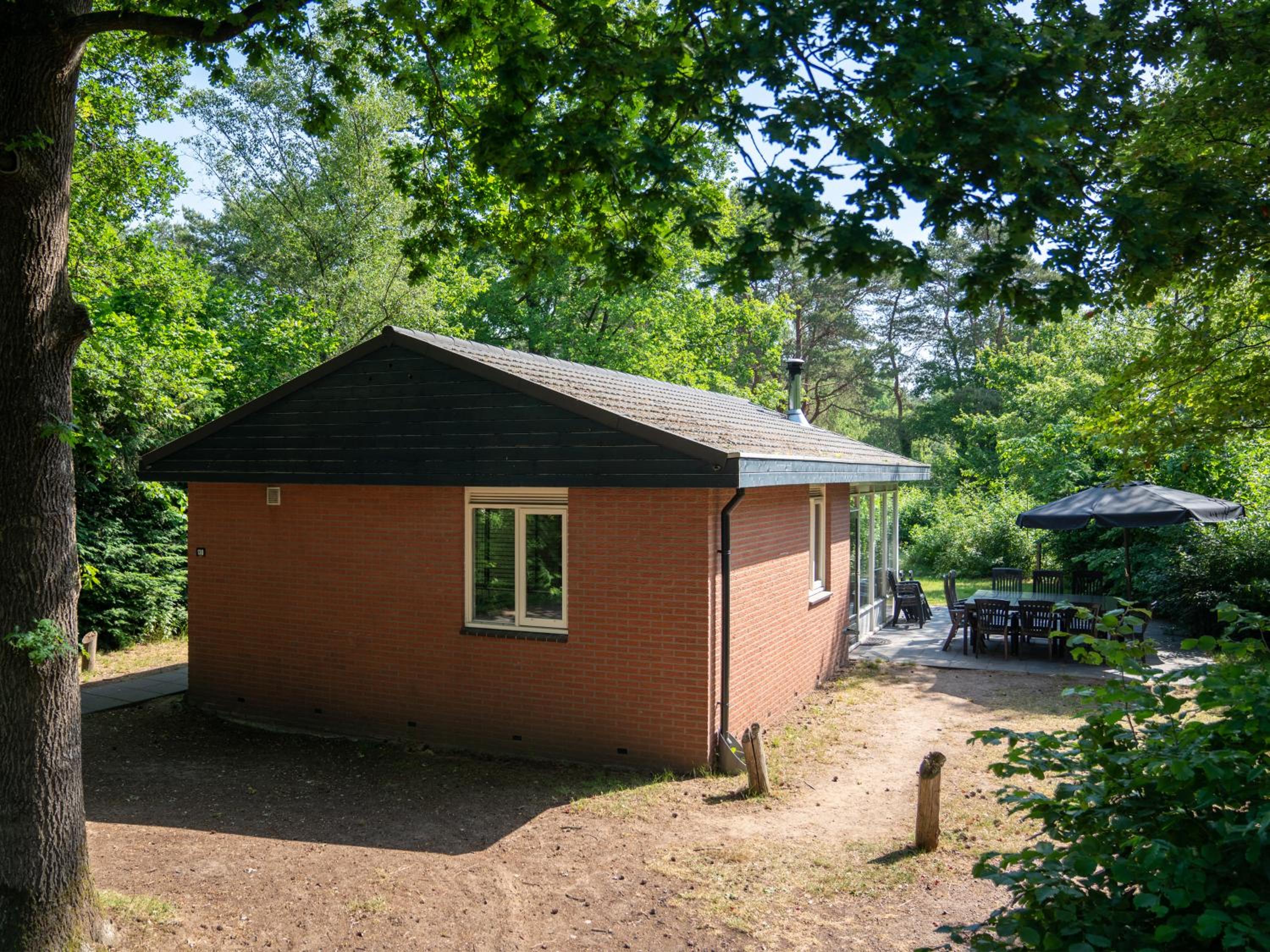 Family Bungalow photo 1